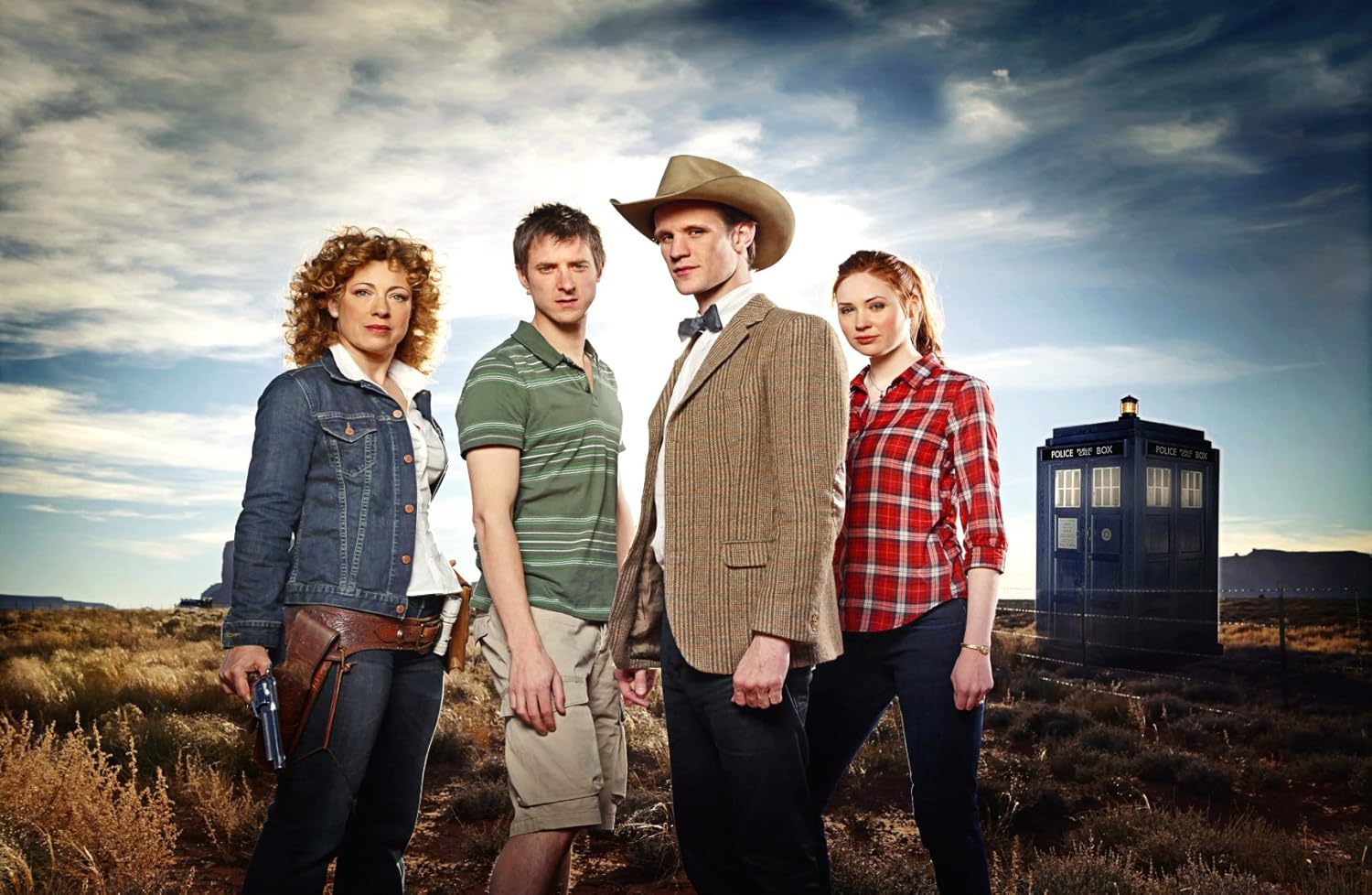 Doctor Who UK importó 17″ X 11″ 11th Doctor con River Song, Rory y Amy Pond