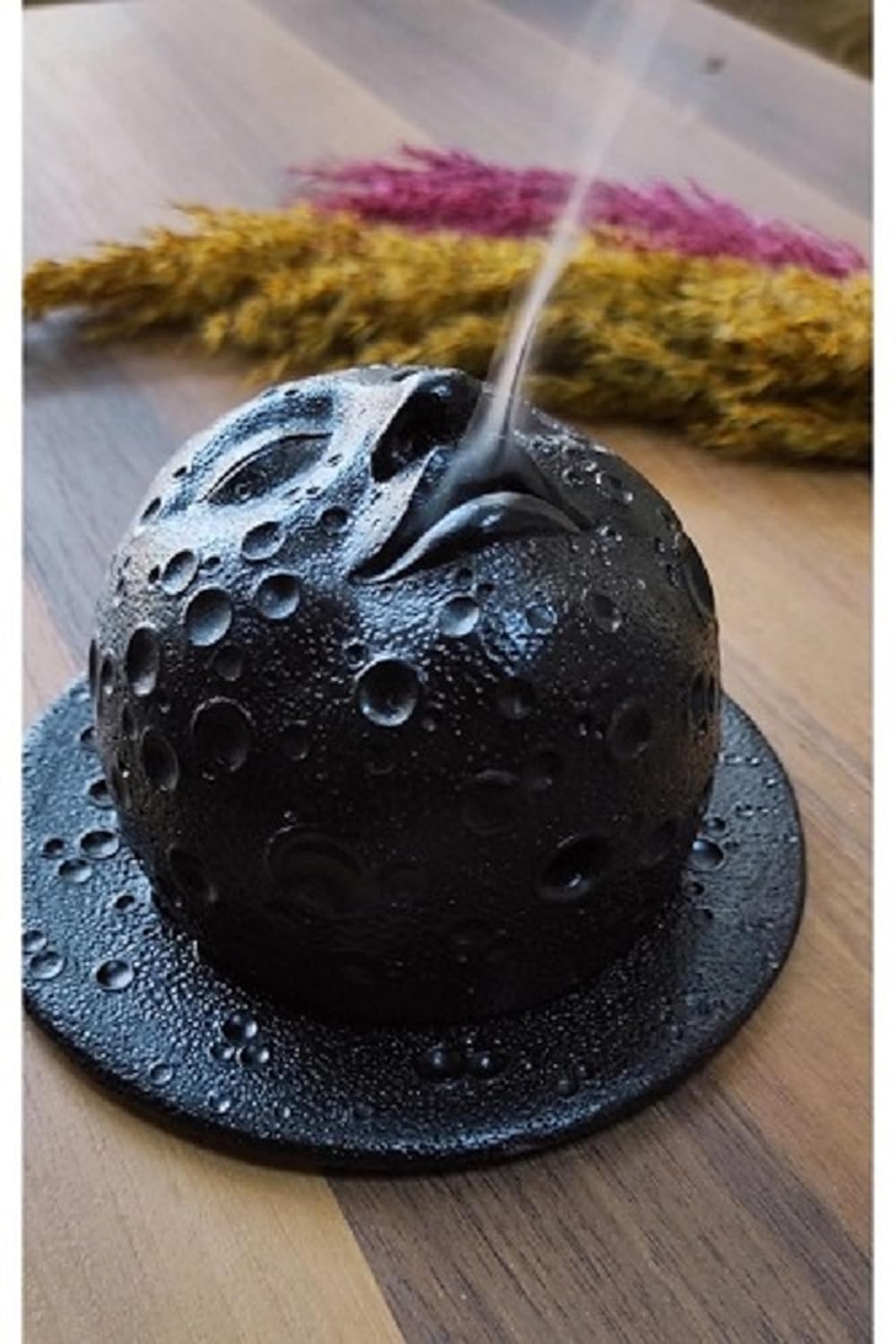 Incense holder, Full Moon Face Backflow Cone Gift Incense Burner, Incense Holder, Decorative Design Incense Bed, Stylish, Modern, Gift Idea (black)