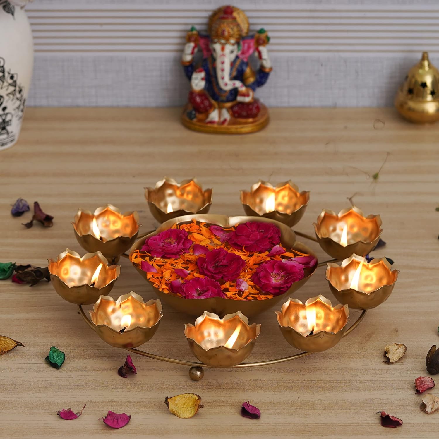 Sharvgun Urli – Cuenco urli con forma de loto de 9 piezas para decoración del hogar y Pooja, portavelas Urli para decoración del hogar y la oficina,