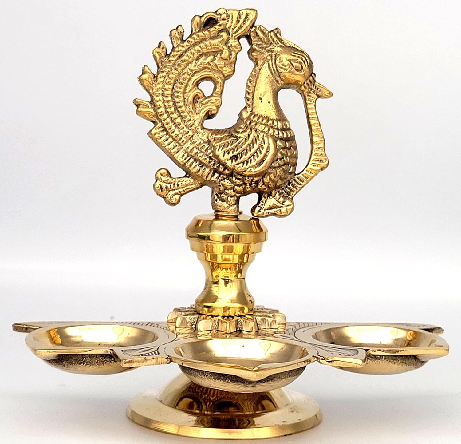 -Hecho a mano de latón macizo pavo real mesa 3 candelabros candelabros decoración  Decoración india Golden Diya PujaPooja lámpara de aceite de