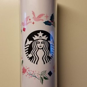 Starbucks Corona navideña en vaso blanco para bebidas frías Starbucks Corona navideña en vaso blanco para bebidas frías