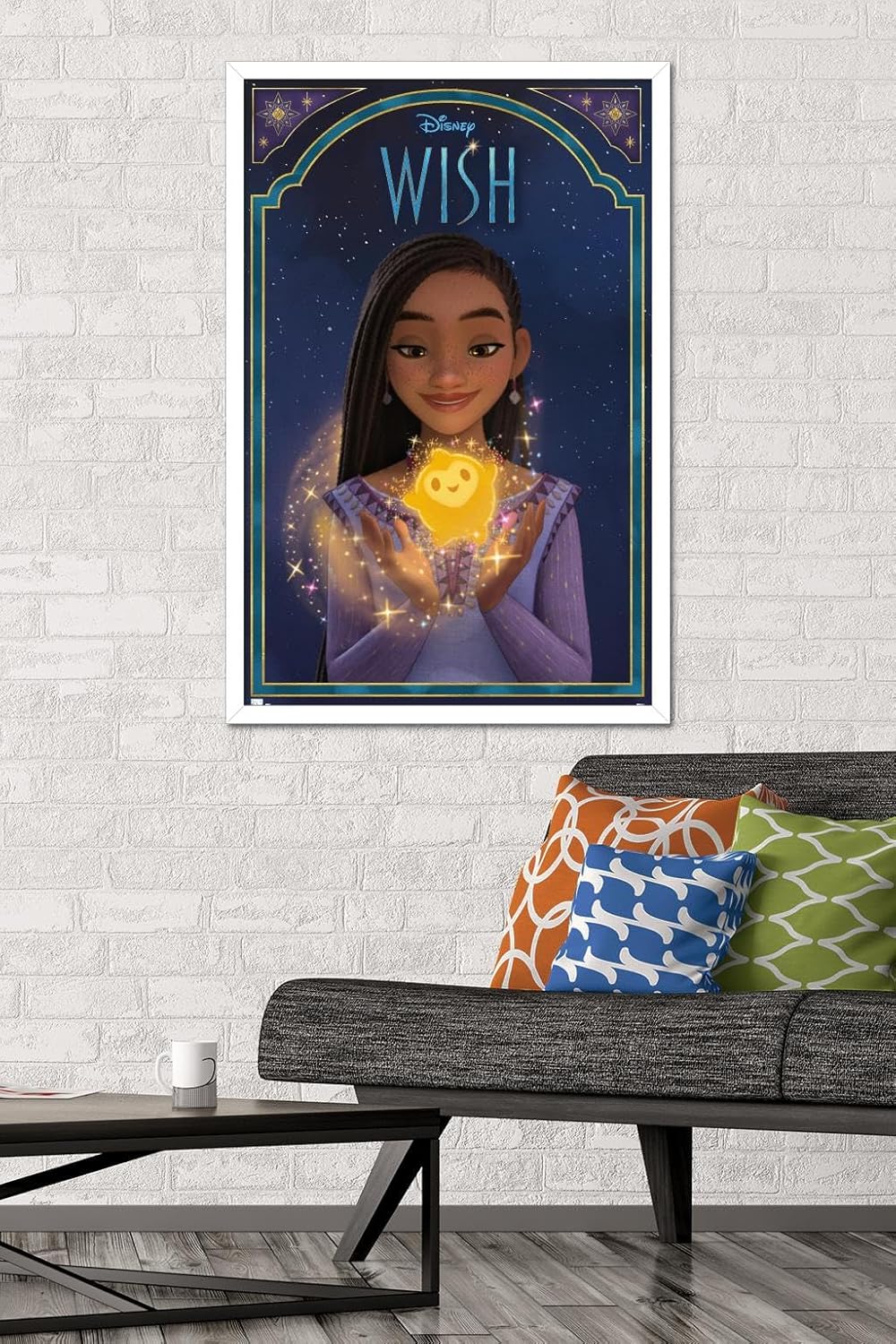Trends International Disney Wish – Póster de pared de Asha & Star, 22.37 x 34.00 pulgadas, versión enmarcada en blanco