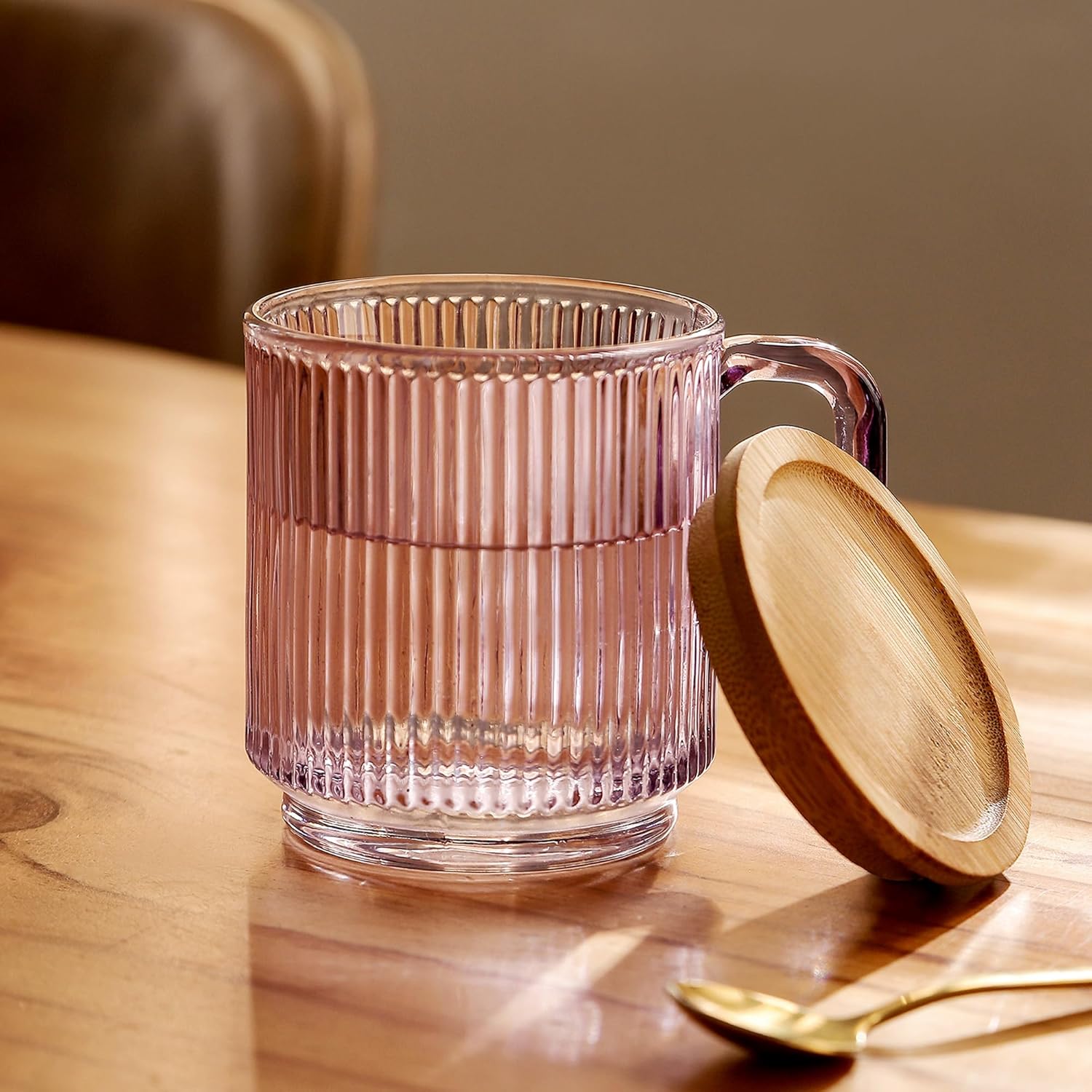Lysenn Taza de café de vidrio con tapa, taza de té de vidrio clásica con rayas verticales de alta calidad, para leche, té, chocolate, jugo, agua,