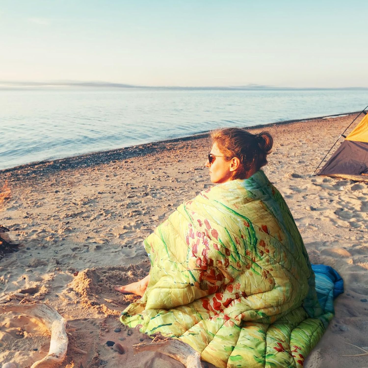 zzlamb Manta de campamento, ligera y cálida, resistente al viento, manta de viaje al aire libre repelente al agua y portátil, colcha cálida para