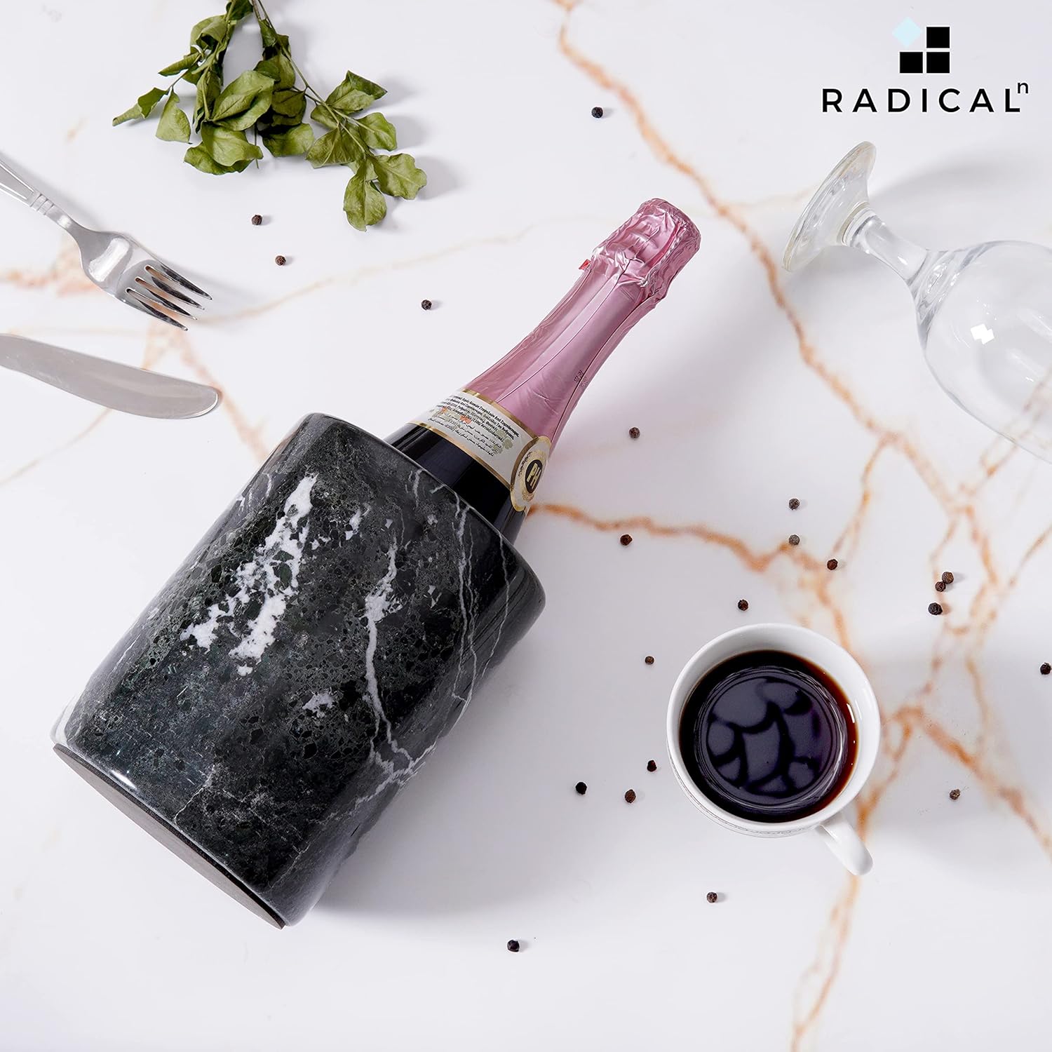Radicaln Enfriador de vino de mármol de mesa negro de 5.5 x 6.5 pulgadas, hecho a mano, decoración alta y portátil para el hogar y la cocina,