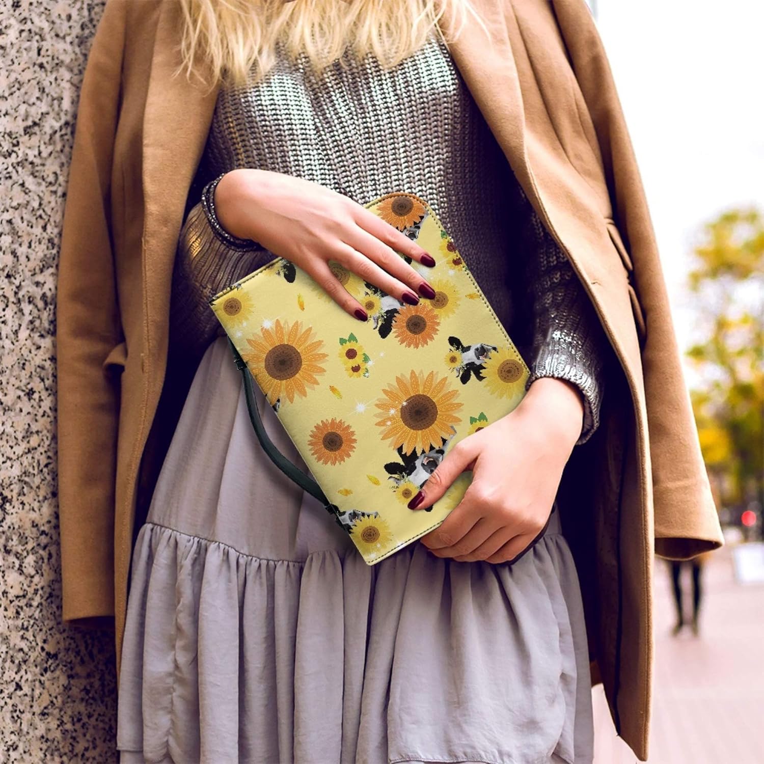 Funda de piel con diseño de vaca y girasol para la Biblia, funda de cuero para la Biblia, bolsa de transporte con bolsillos con cremallera, asa para