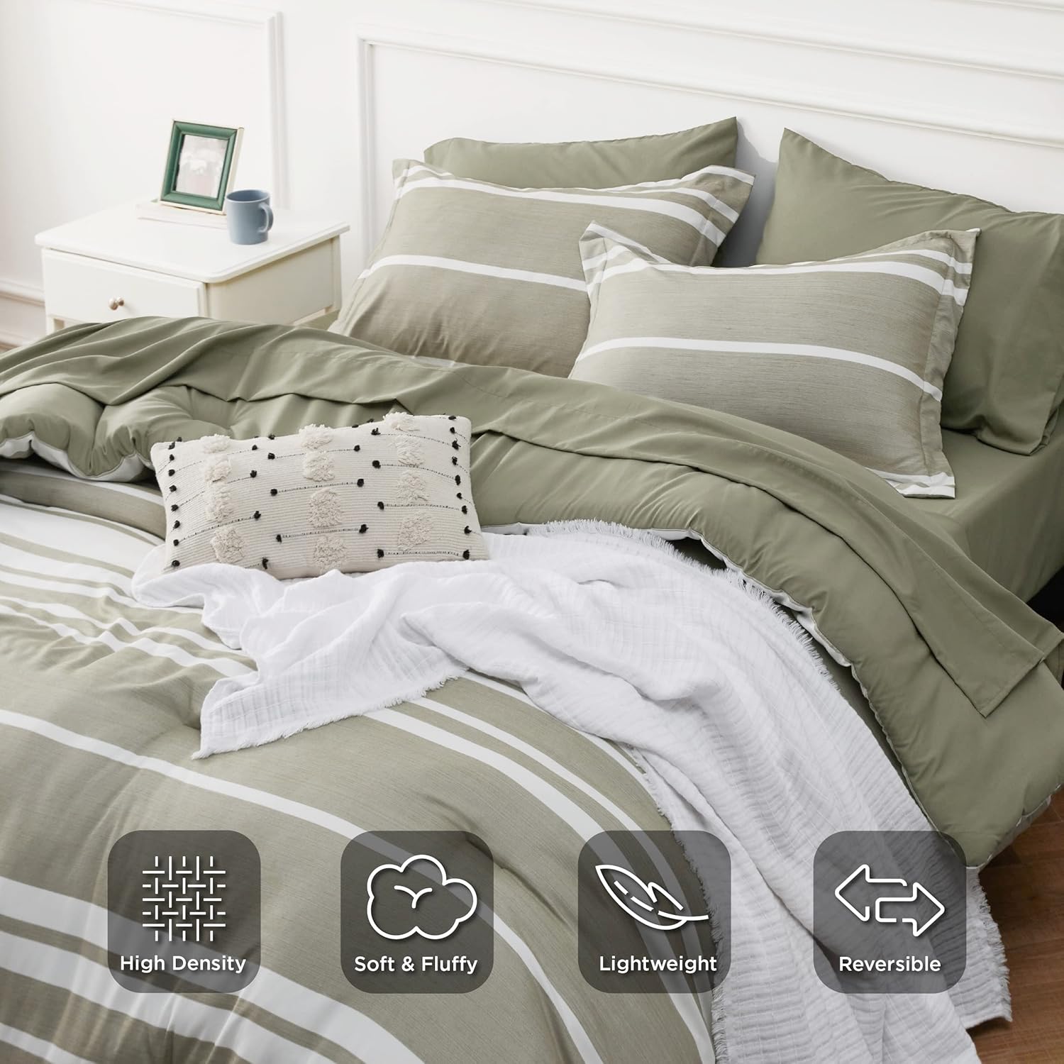 Bedsure Bed in a Bag King – Juego de edredón de 7 piezas, color verde oliva y blanco, a rayas, para todas las estaciones, 2 fundas de almohada,