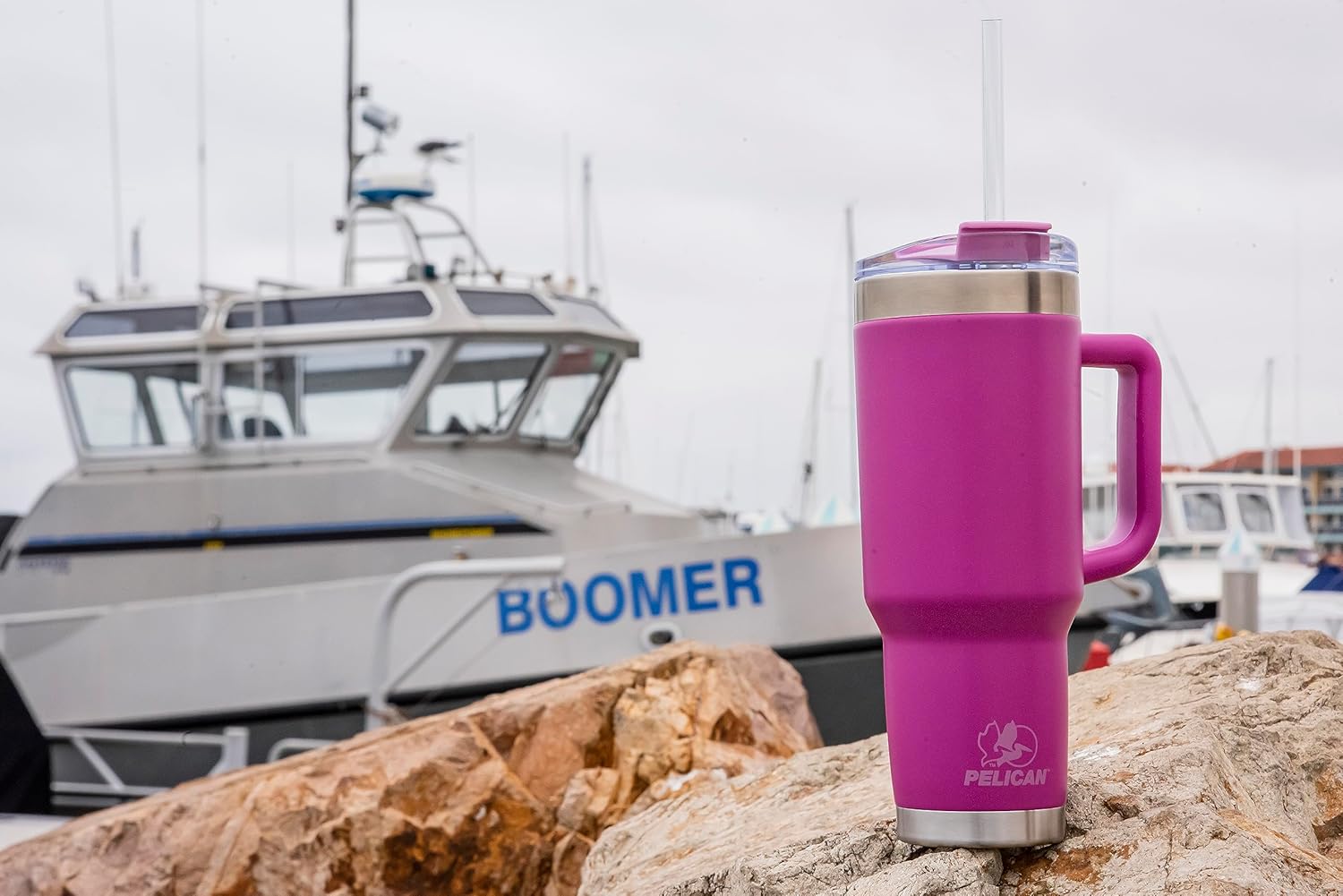 Pelican Hydration Pelican Porter – Vaso aislado al vacío de 40 onzas, acero inoxidable reciclado de doble pared de viaje con doble tapa, taza de