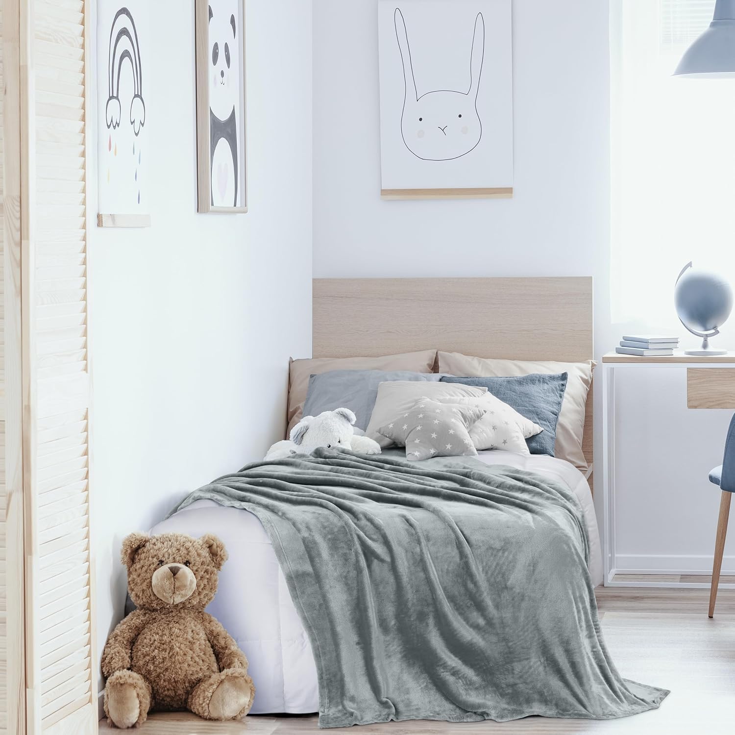 Utopia Bedding – Manta polar de 8.85 ozyd, tamaño individual, color gris ceniza, cobija para cama de microfibra, mullida, suave y antiestática (90 x