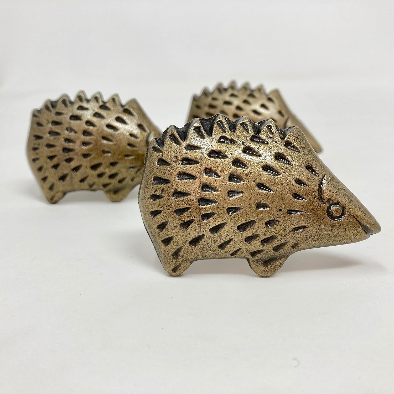 Erizo vintage bronce antiguo hecho a mano Metal Animal Armario Perillas de puerta, tiradores de cajón manijas de puerta de gabinete