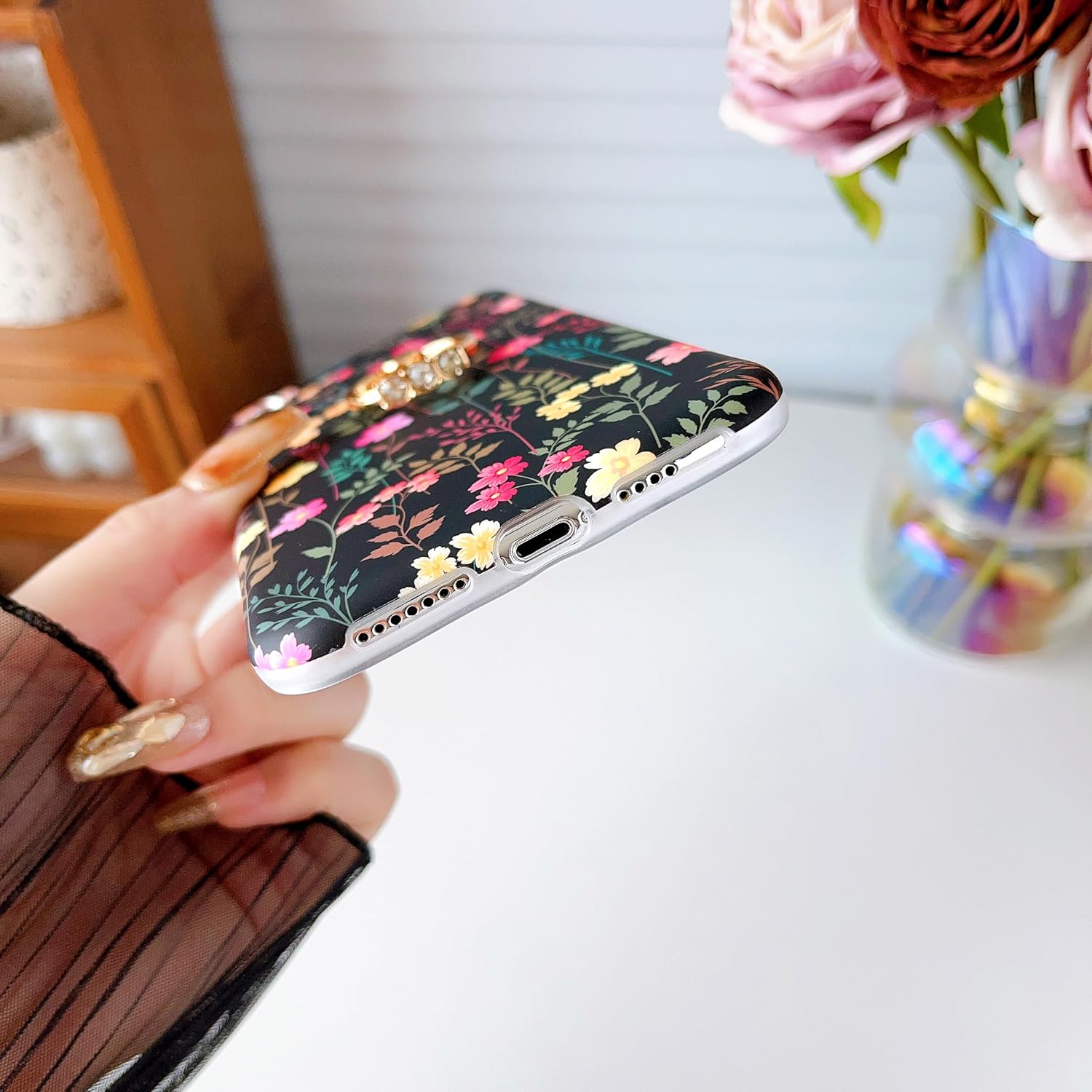 Qokey Funda para iPhone SE 20222020, para iPhone 7, para iPhone 8 de 4.7 pulgadas, bonita funda de flores de jardín para mujeres y niñas, anillo