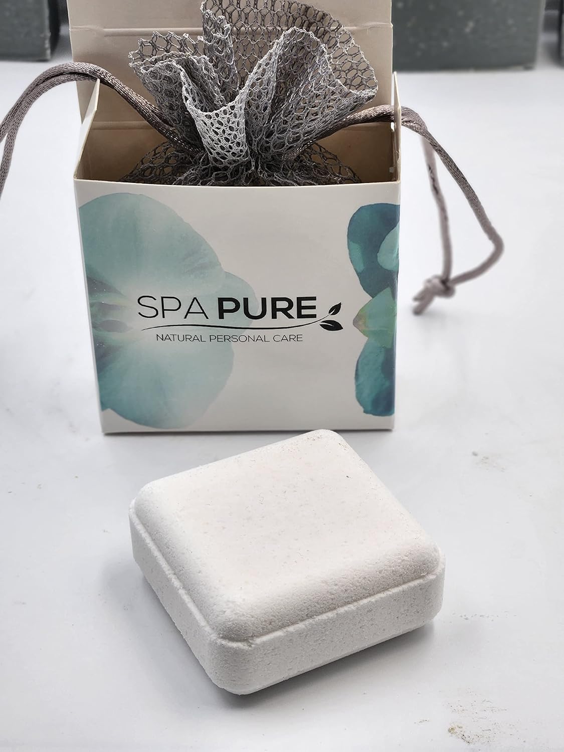 Vaporizadores de ducha de aceite esencial XL con bolsa de vapor de ducha de malla y caja laminada brillante. (Patchouli Mint)