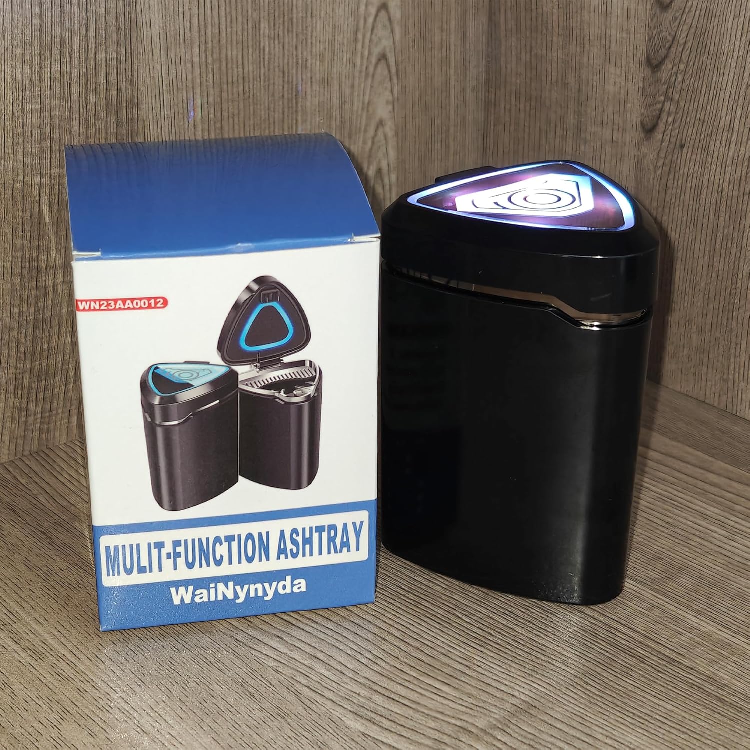 Cenicero para automóvil con tapa, a prueba de olores, cenicero sin humo, mini bote de basura para automóvil con luz LED recargable y línea USB