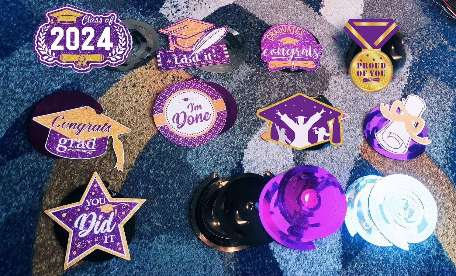 Decoraciones de graduación morado, negro y dorado 2024morado dorado, decoraciones de fiesta de graduación NYU, 15 espirales colgantes de clase de
