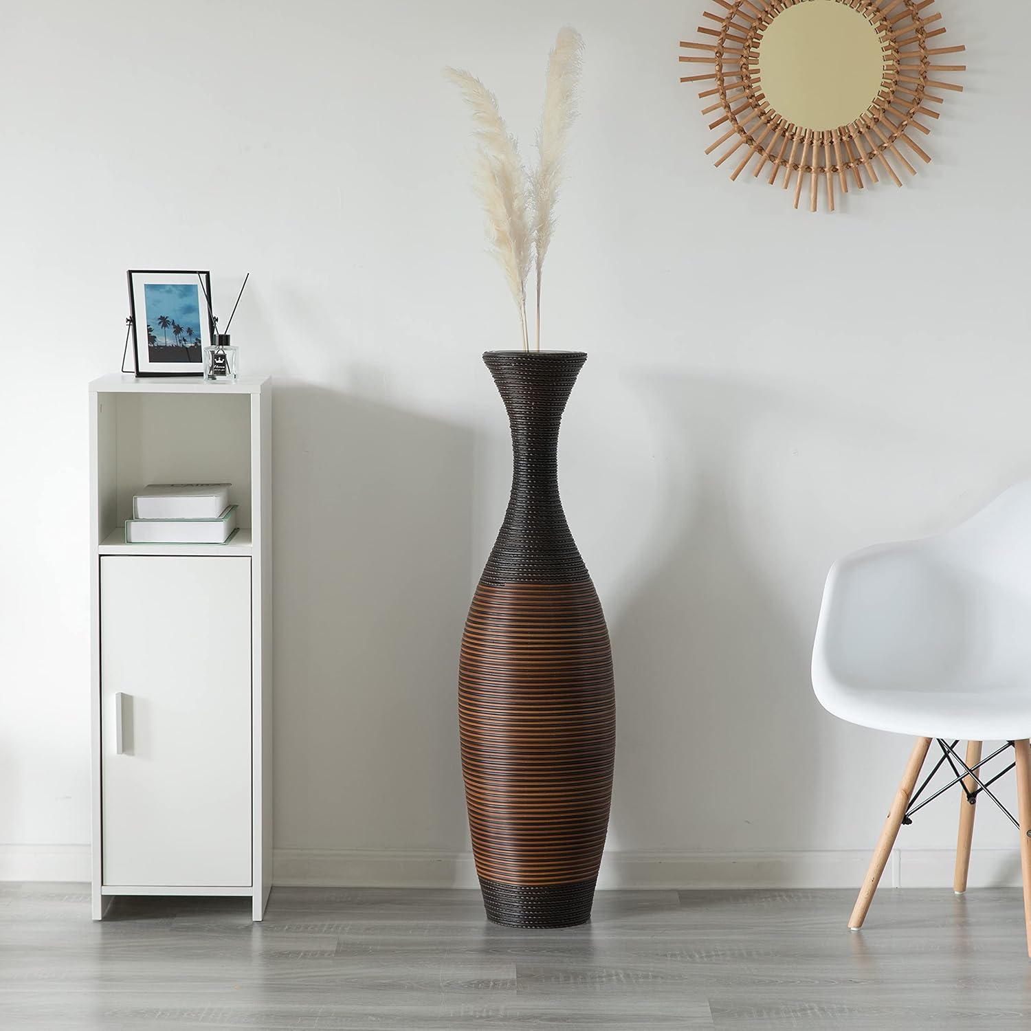 Uniquewise Jarrón alto de piso de diseño, jarrón grande para decoración del hogar, jarrón de piso de ratán artificial, jarrón marrón para sala de