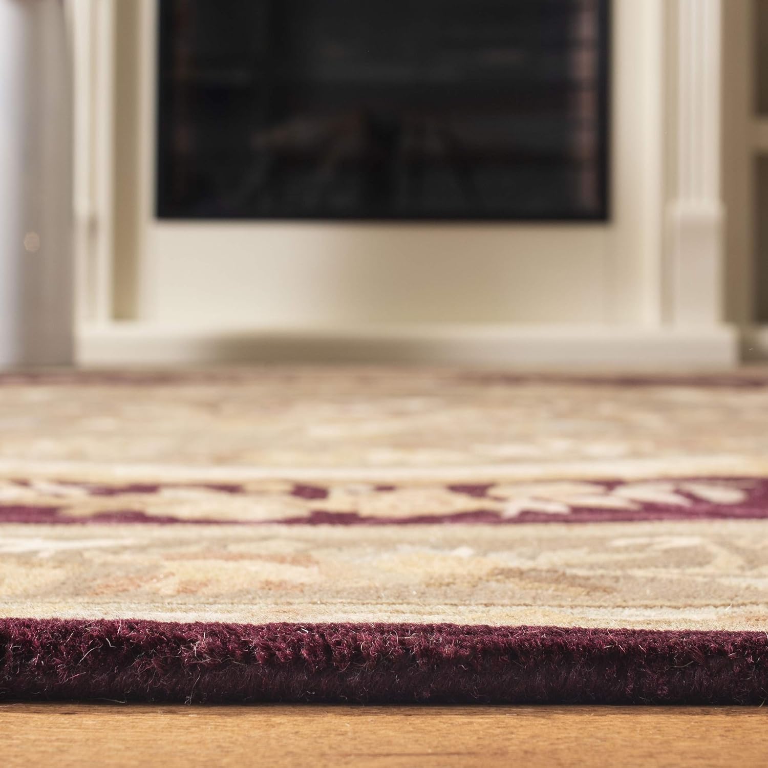 SAFAVIEH Empire Collection EM414A – Alfombra de lana tradicional europea, hecha a mano, 4 x 6 pies, color rojo oscuro y beige oscuro
