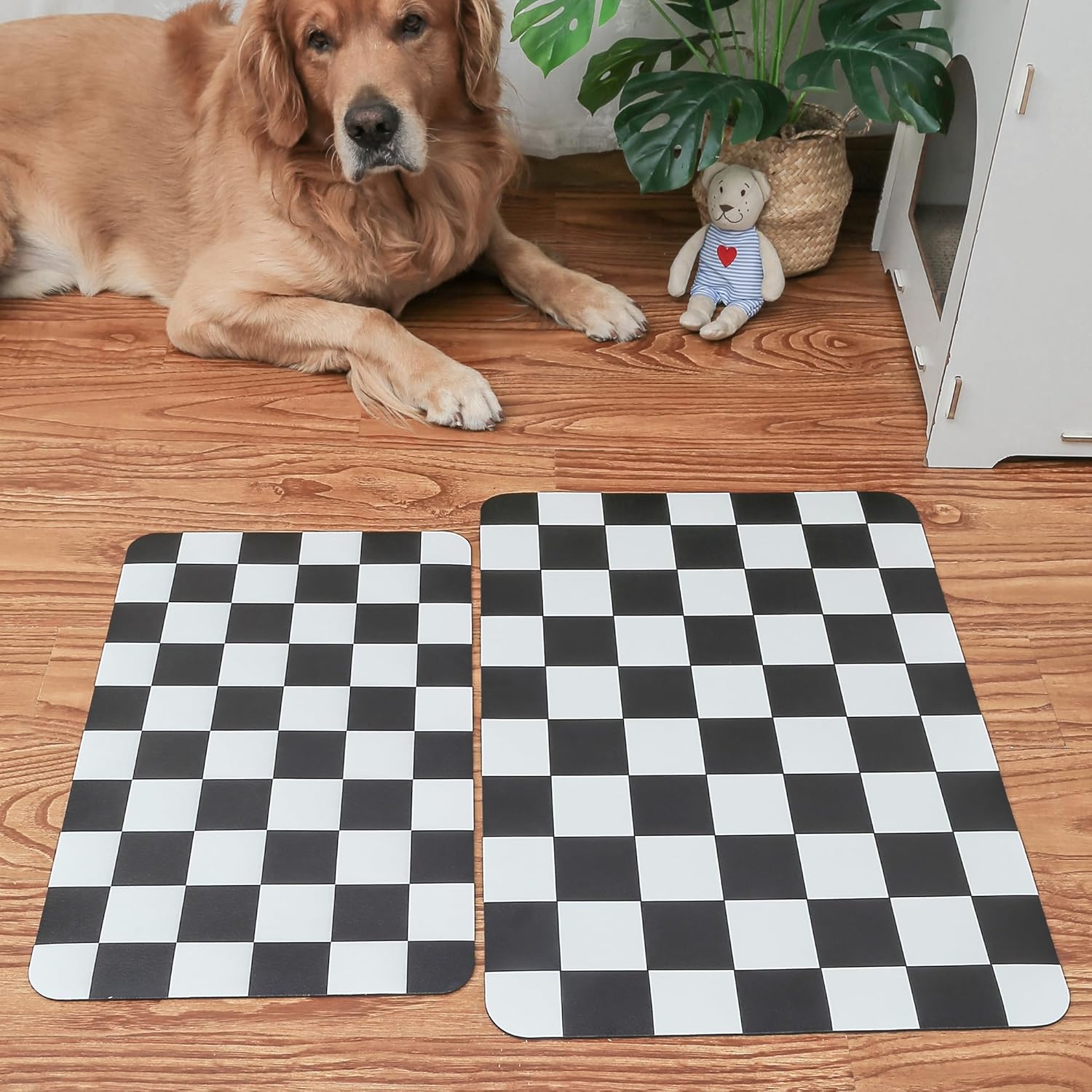 Ralxion Tapete de alimentación para perros a cuadros, absorbentes para comida y cuenco de agua, dispensador, comedero, mantel individual de tablero