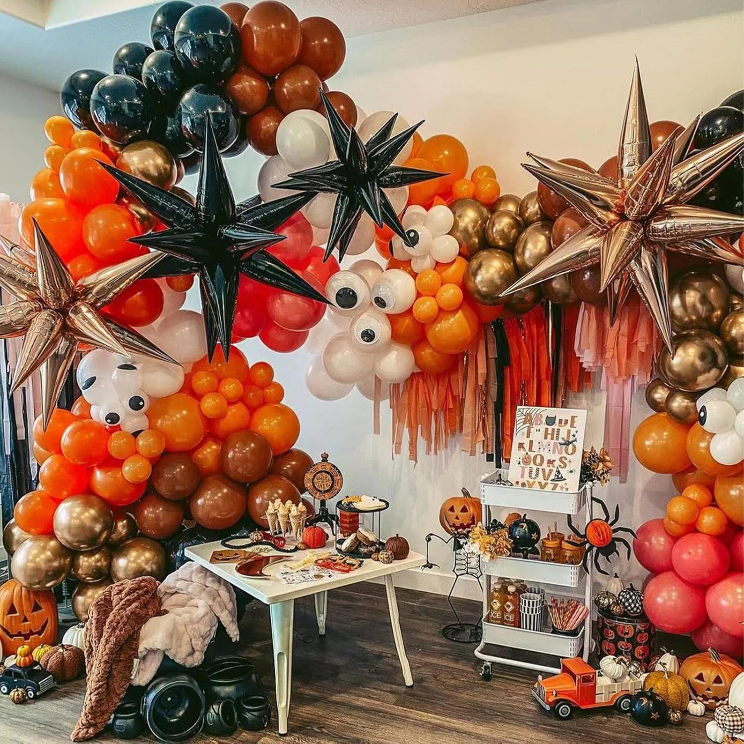 AobkDeco Kit de arco de globos de Halloween de 141 unidades, globos de ojos negros, naranjas y dorados, globos de Halloween con globos BOO,
