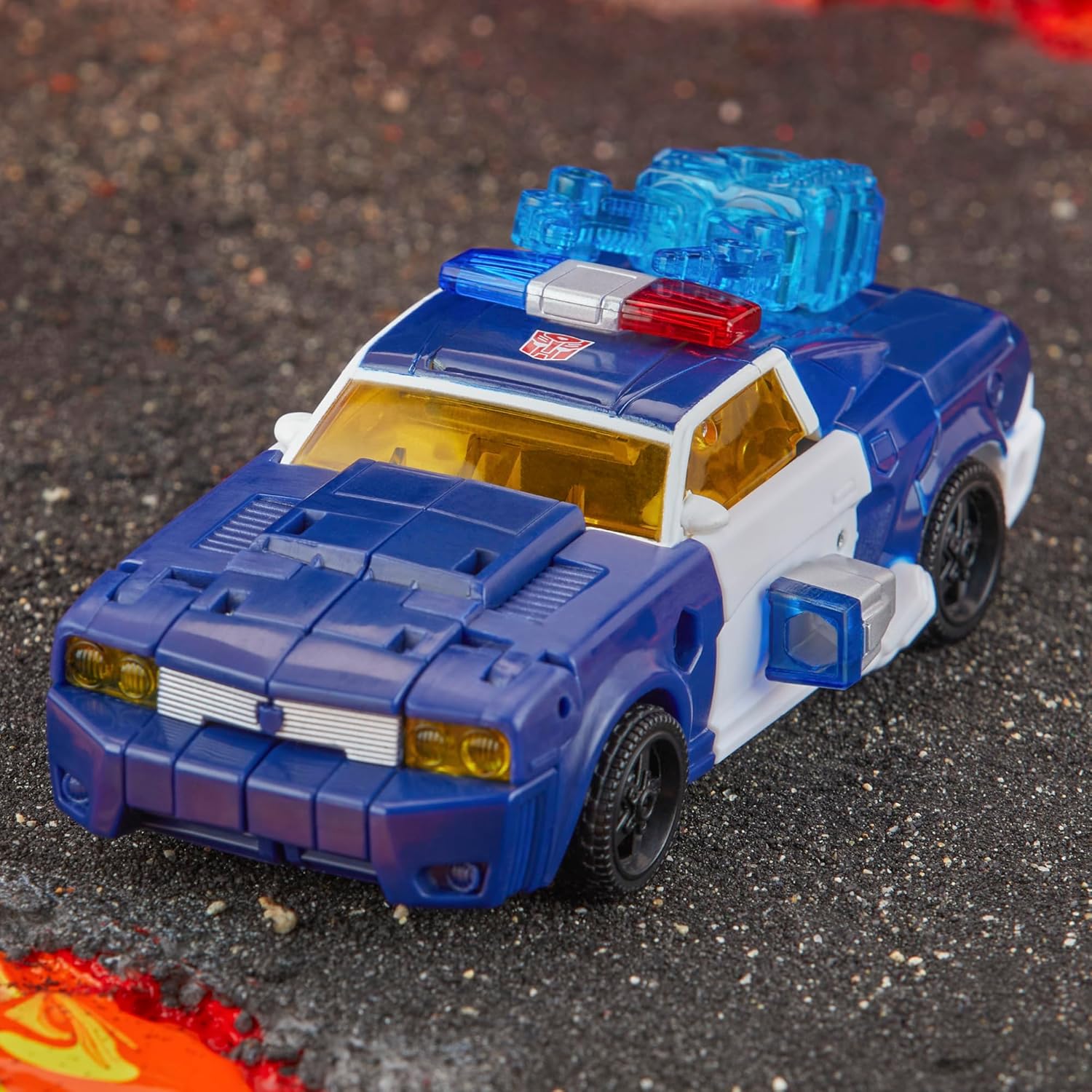 Transformers Legacy United Deluxe Class Rescue Bots Universe Autobot Chase, figura de acción de conversión de 5.5 pulgadas, 8+