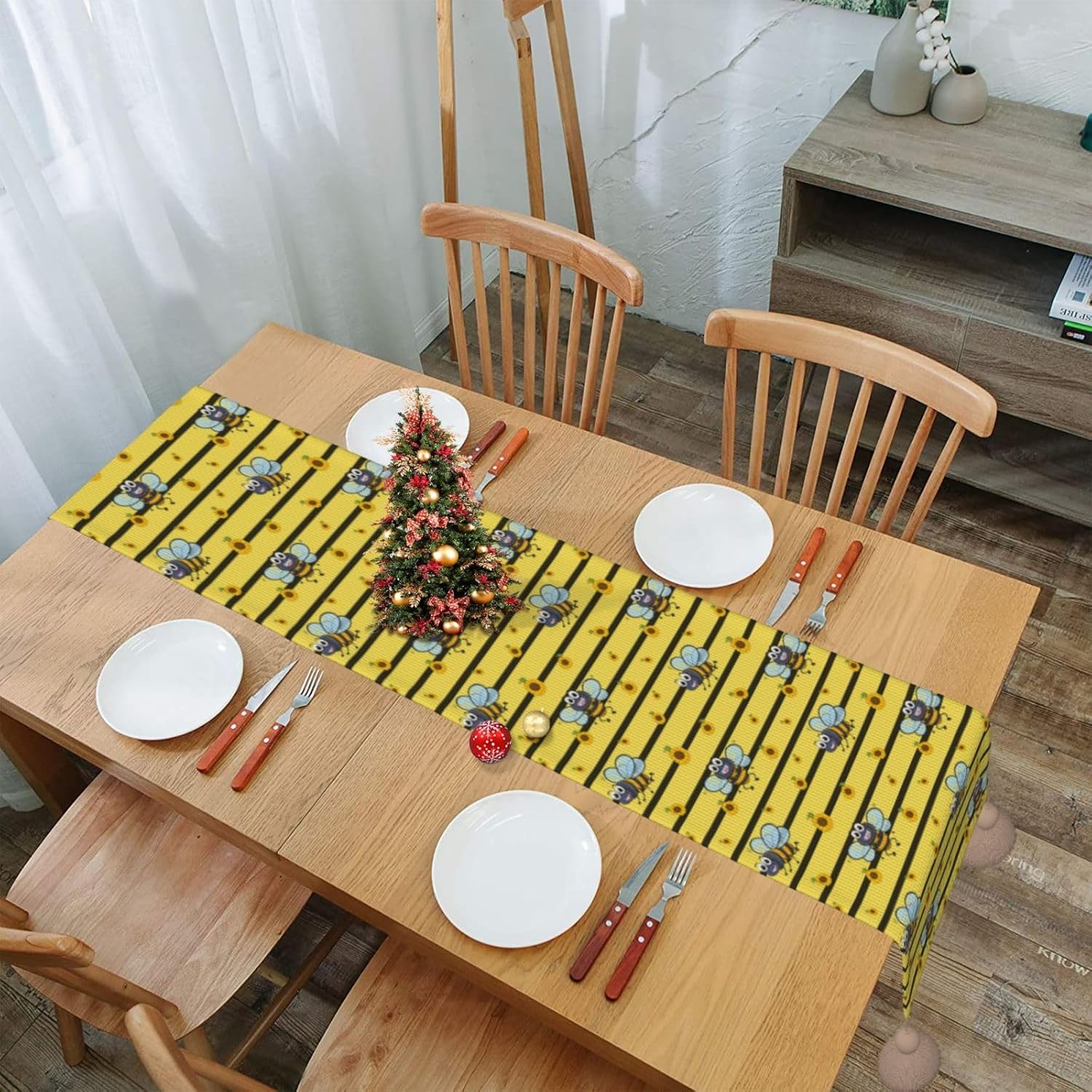 Smiling Bees Christmas Table Runner Dining Table Decor Christmas Decorations Indoor Home Decor Christmas Table Runners Xmas Navidad Decoracion 2023