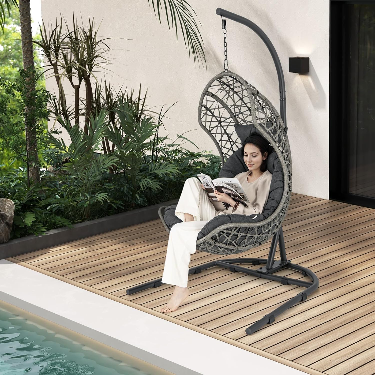 Giantex Silla de huevo para exteriores e interiores, silla hamaca con soporte, almohada, cojín, accesorios para colgar, cesta colgante de ratán de