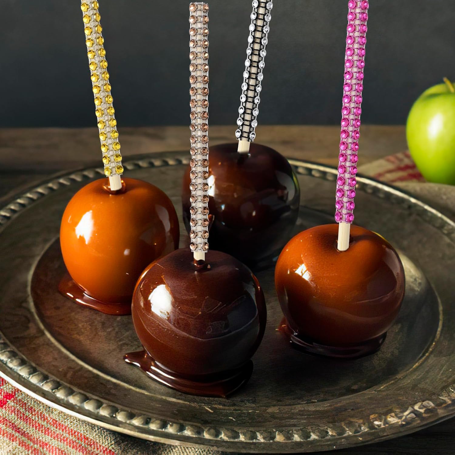 Kits de palitos de manzana con 24 palitos de manzana de 6 pulgadas con diamantes de imitación de caramelo de manzana, palitos de bambú para