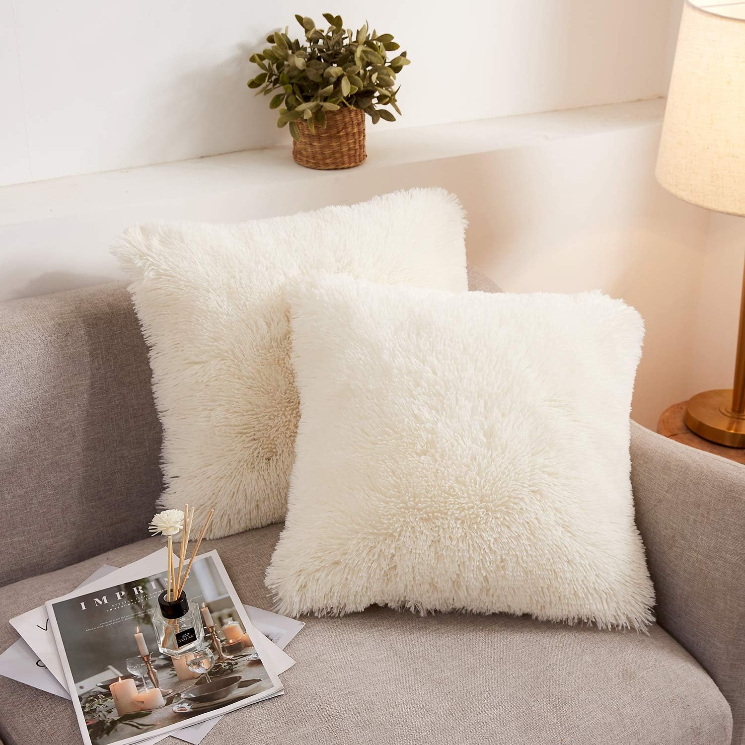XeGe – Fundas de almohada de piel sintética y terciopelo de cristal esponjoso, ultra suaves con cierre de cremallera, 2 unidades