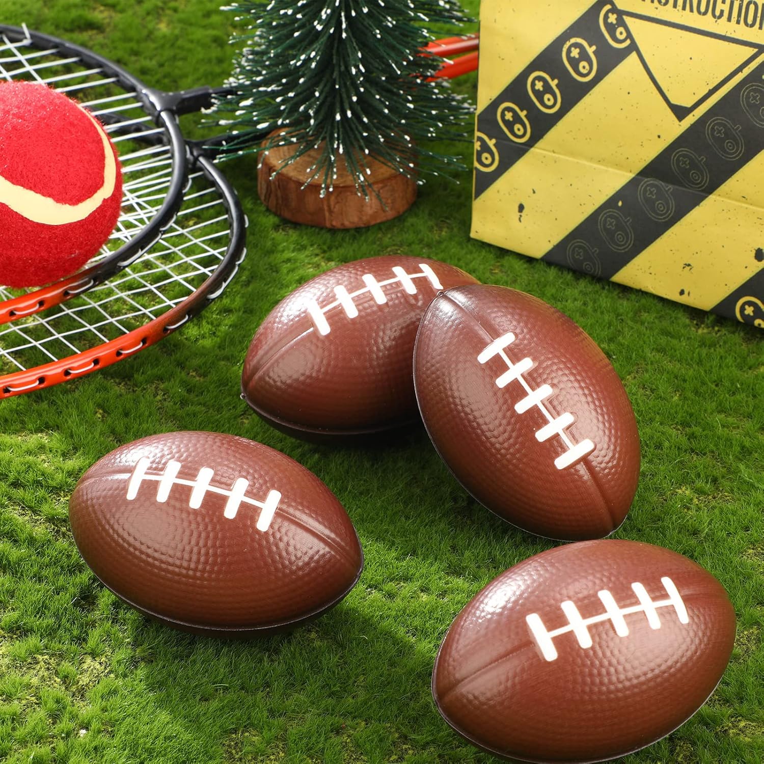 Pelotas de fútbol de espuma para el estrés, juguetes pequeños, decoraciones de fiesta de fútbol, fútbol pequeño, espuma deportiva, fútbol para