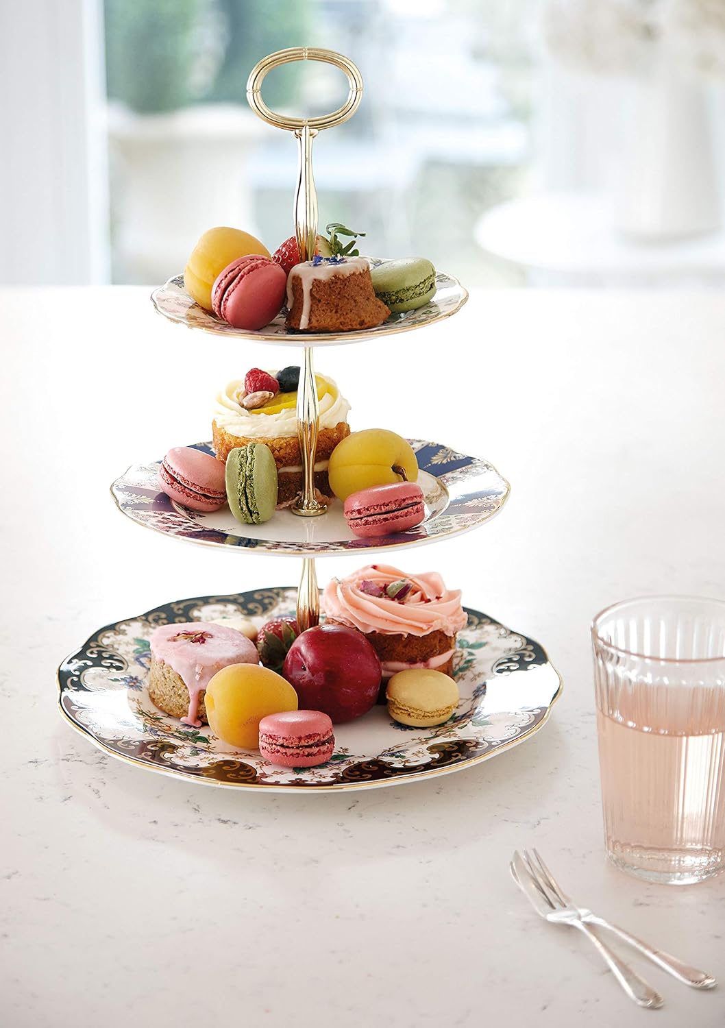 Royal Albert 100 Years – Soporte para tartas de tres niveles (Chintz Inglés, Regencia y Duquesa), 13.8 pulgadas, multicolor