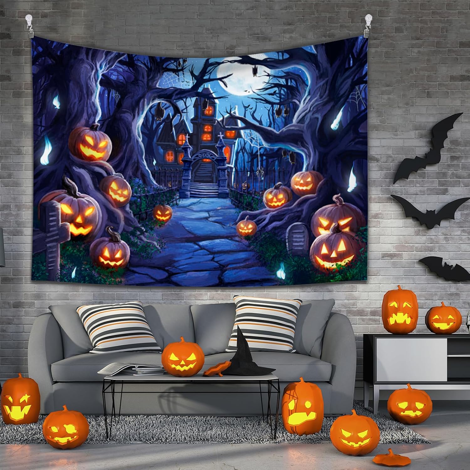 XIAYUEHUA Tapiz de noche de Halloween, tapiz de calabaza para colgar en la pared, tapiz espeluznante de casa embrujada, tapiz de bosque brumoso,