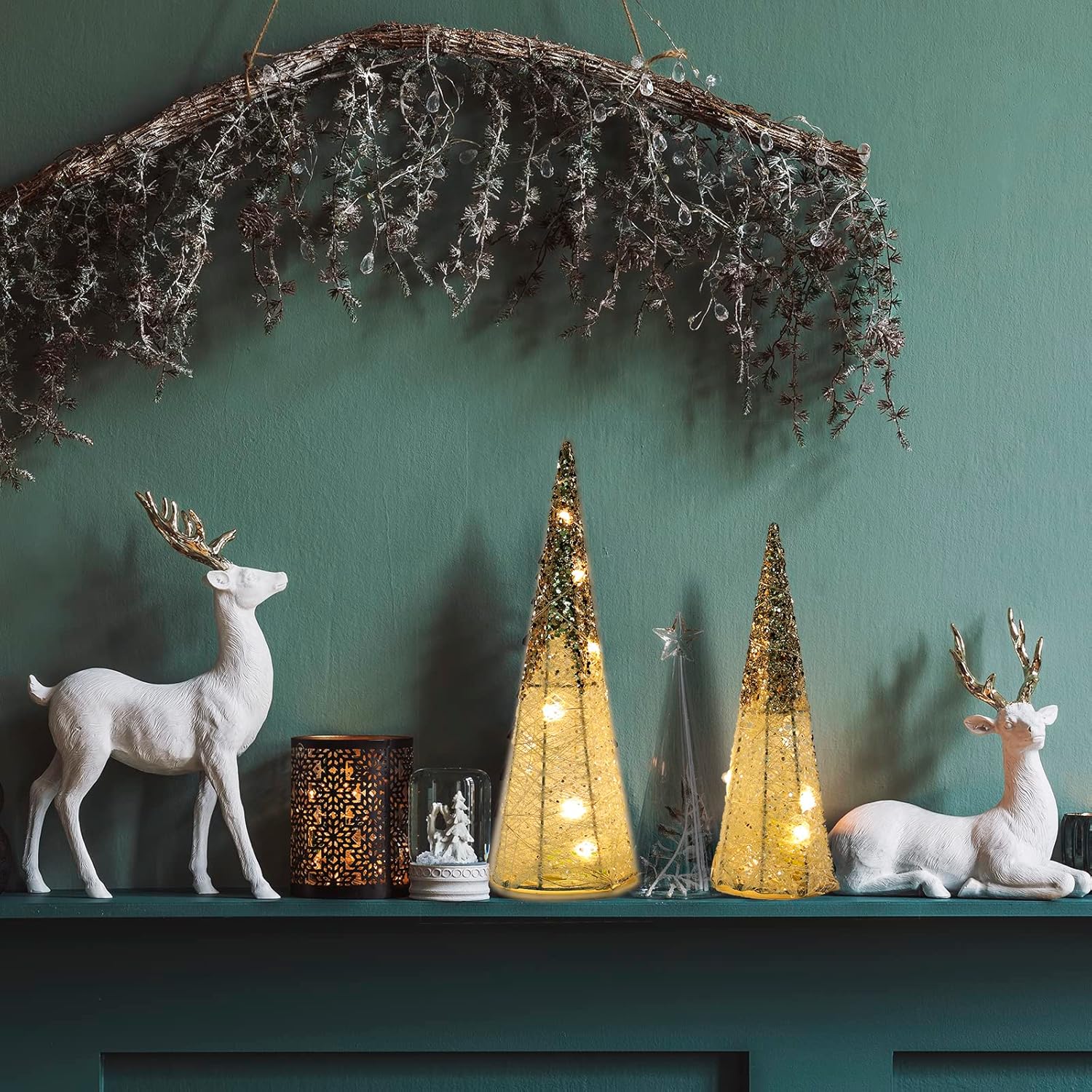 2 decoraciones de mesa de Navidad iluminadas con purpurina, funciona con pilas, con forma de árbol de Navidad LED, decoración navideña para