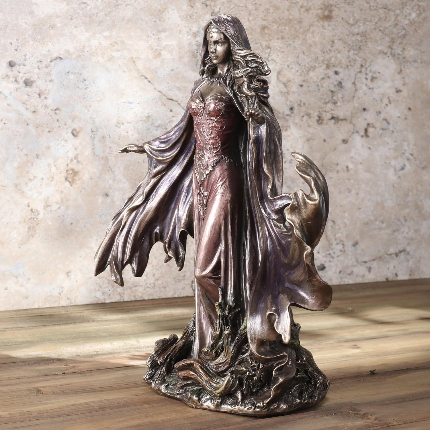 Veronese Design Morgana de 11 14 pulgadas de alto por Monte Moore Escultura de resina fundida en frío con acabado de bronce antiguo