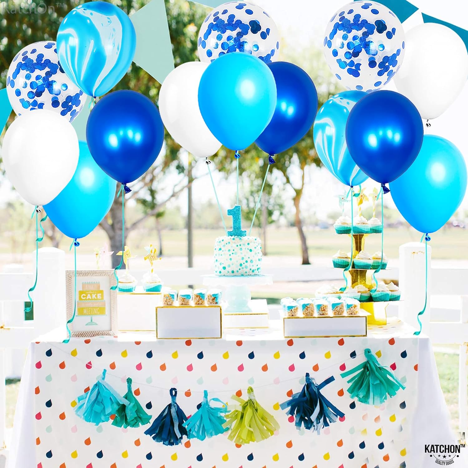 KatchOn, Shades of Blue – Juego de 50 globos de mármol azul para decoraciones de fiesta azul, globos de confeti azul, globos bajo el mar, globos de