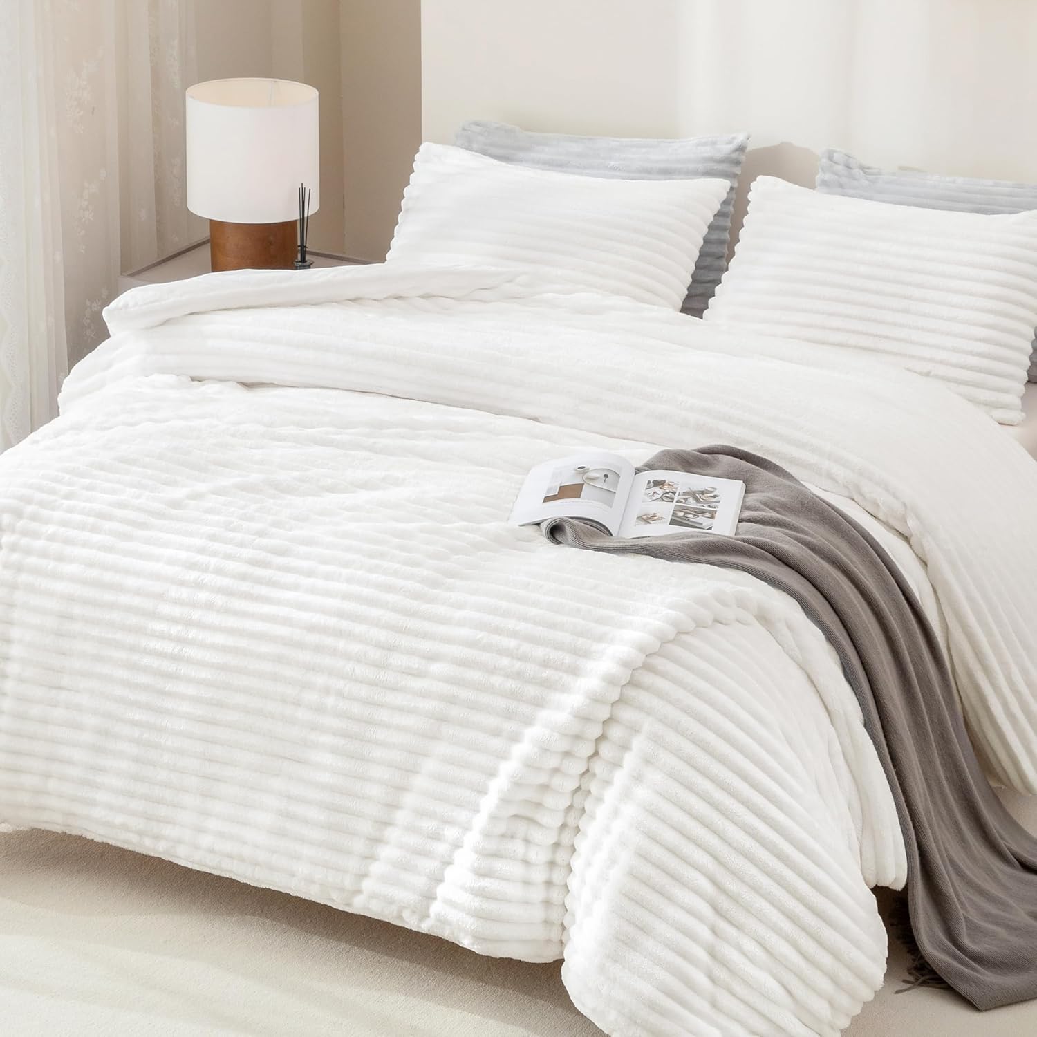 Andency Juego de edredón mullido tamaño King, edredón blanco súper suave tamaño King, juego de ropa de cama de forro polar cálido para invierno,
