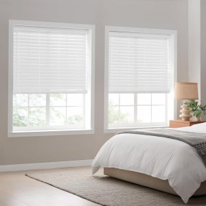 Eclipse Persianas de madera sintética, 70.5 pulgadas de ancho x 64 pulgadas de largo, color blanco, persianas inalámbricas, certificadas seguras Eclipse Persianas de madera sintética, 70.5 pulgadas de ancho x 64 pulgadas de largo, color blanco, persianas inalámbricas, certificadas seguras