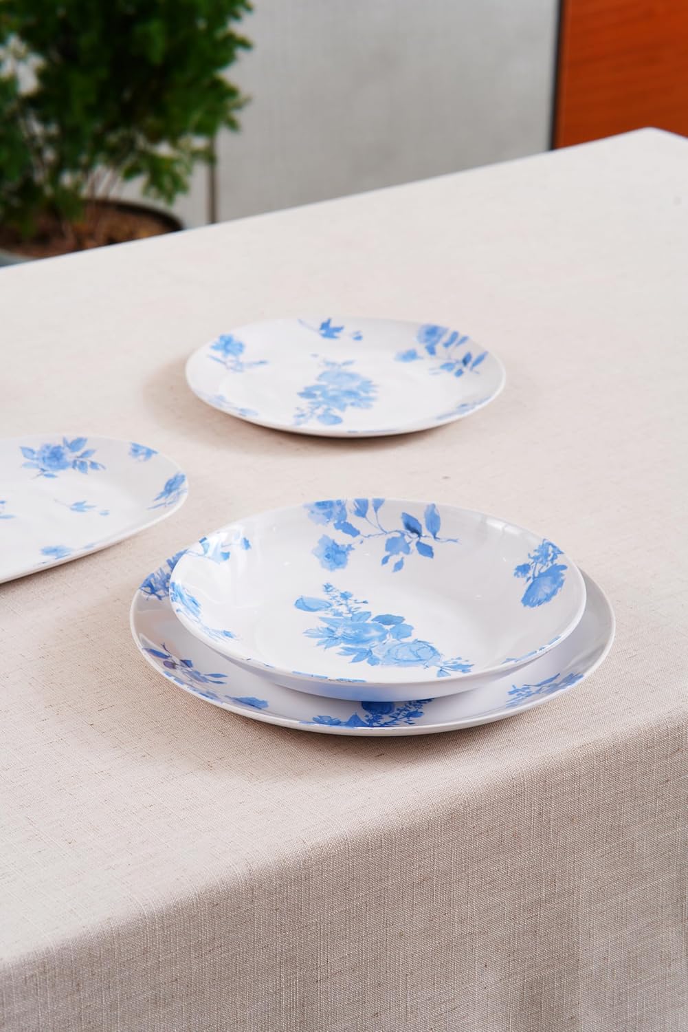 TarHong Abode Homewares Cottage – Plato de ensalada floral azul, 8.4 pulgadas, melamina pura, interiorexterior, azul floral, juego de 6