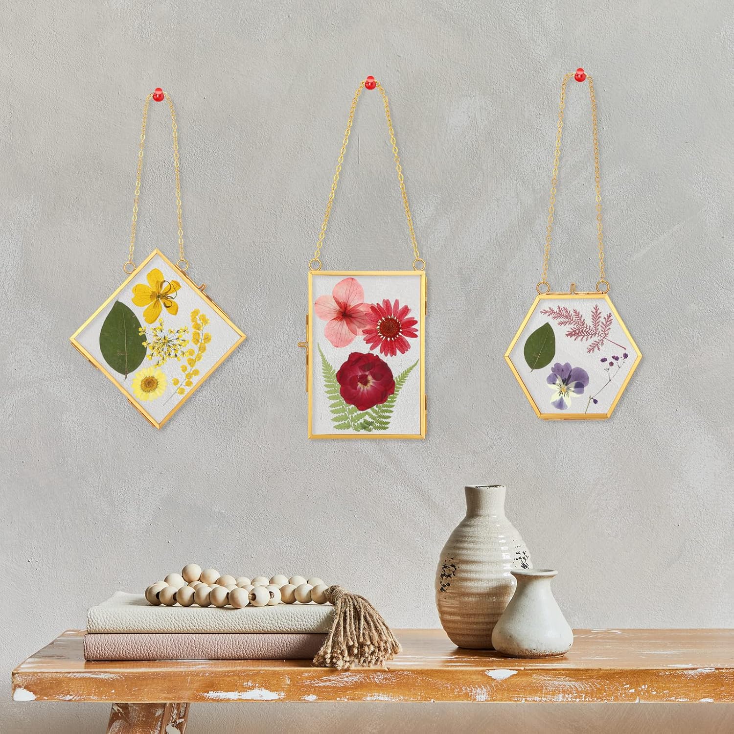 Marco de vidrio para bricolaje, arte de flores prensadas, marco de fotos colgante de latón con cadena y 6 estilos de flores prensadas, collage de
