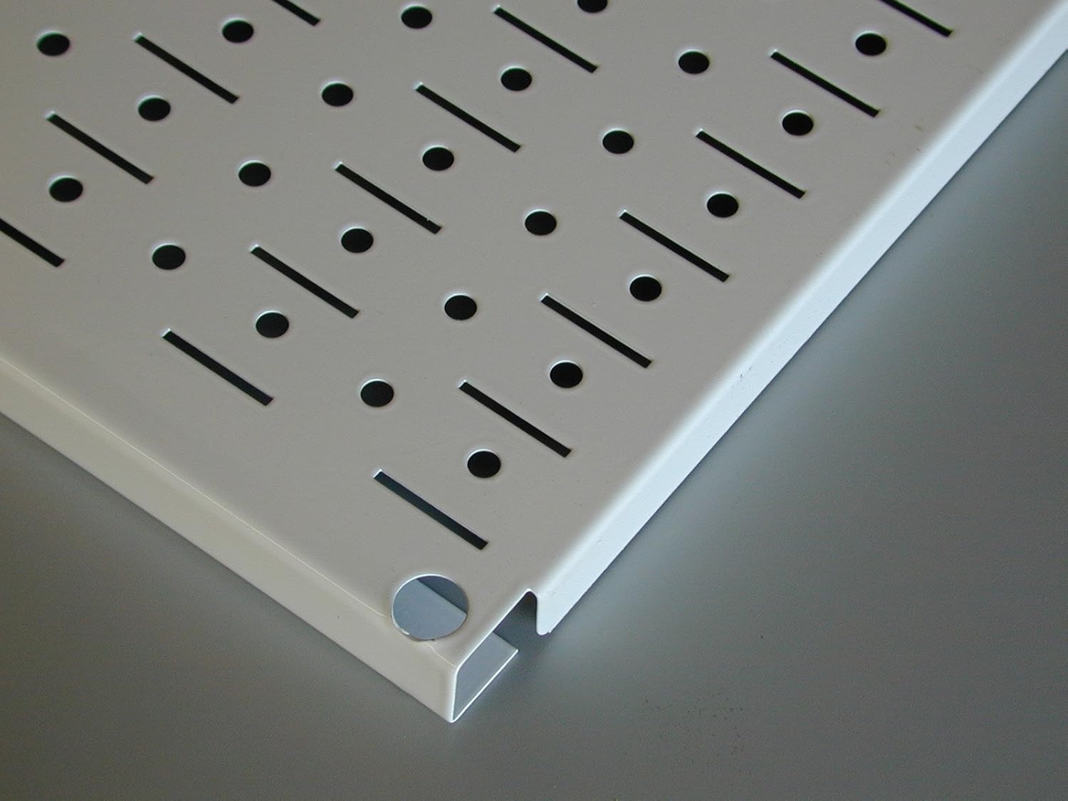 Wall Control paquete de panel perforado organizador de ollas y sartenes, 30-KTH-200 BBU