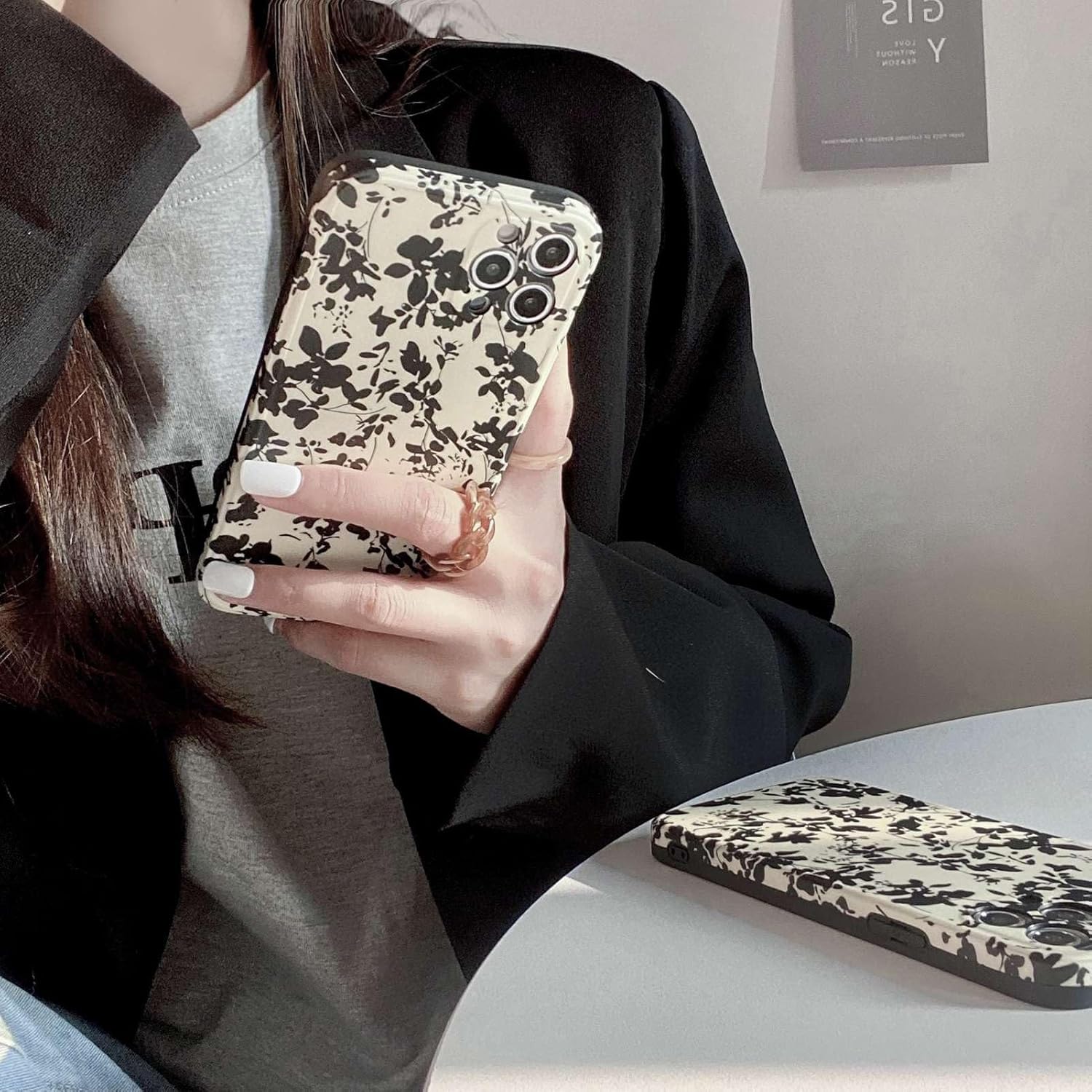 Reezaddin Funda para teléfono con diseño retro de flores negras compatible con iPhone 13 Pro, diseño moderno con bonitas flores, diseño elegante,