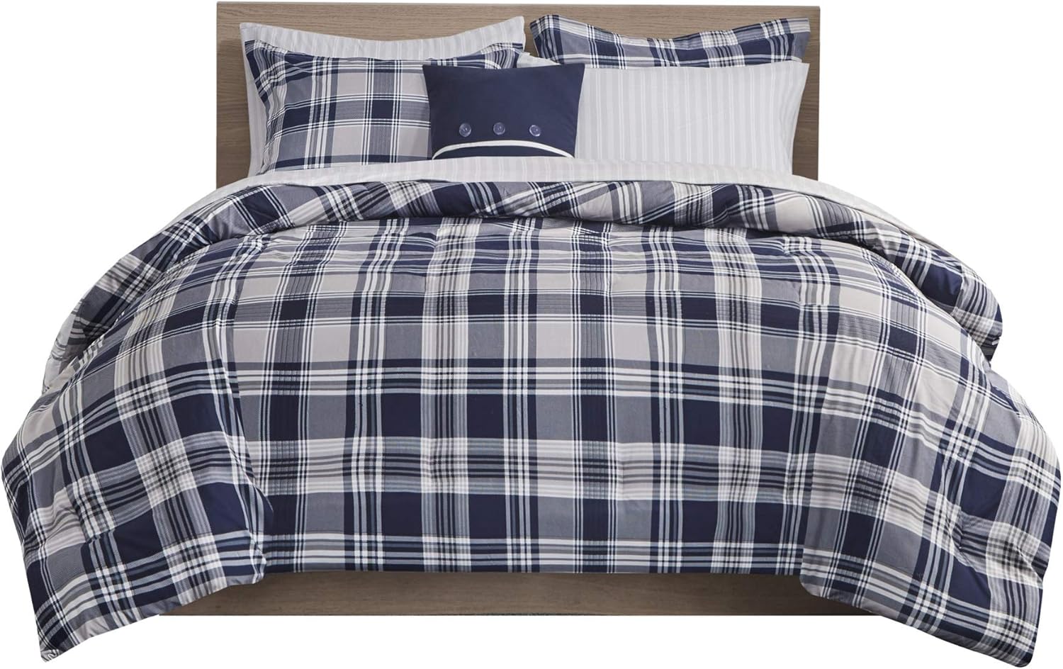 Madison Park Essentials Cozy Bed in A Bag – Edredón reversible con juego de sábanas completo, diseño casual de cabaña a cuadros, funda para todas