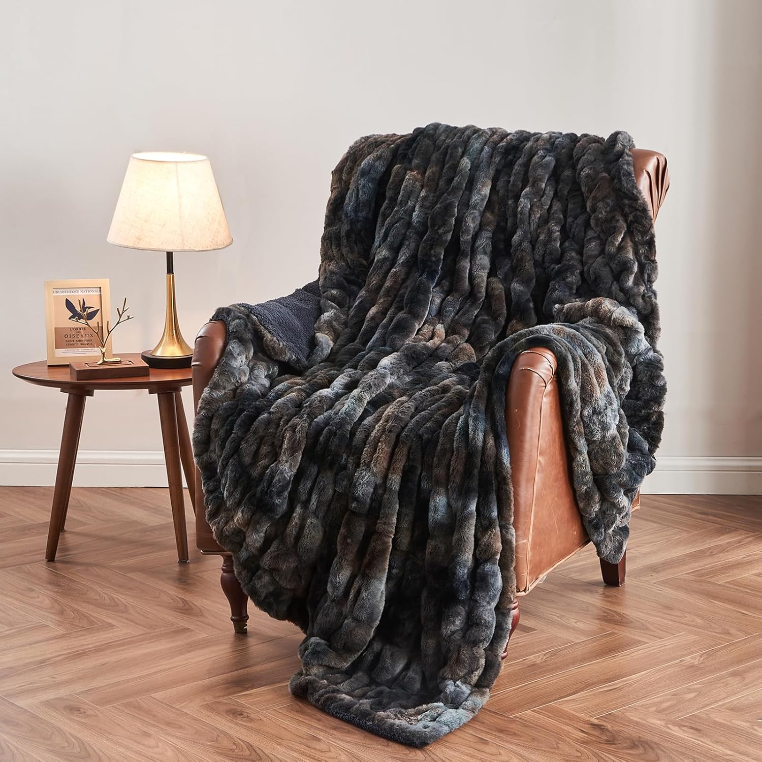 lifein Manta de piel sintética para sofá, manta de felpa negra súper suave de Navidad, acogedora manta gruesa y esponjosa de invierno, cómoda manta