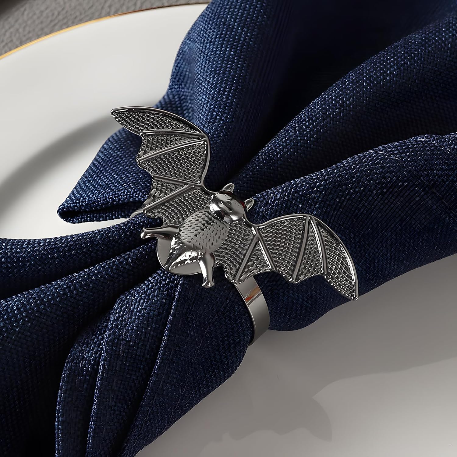 Juego de 6 servilleteros de metal, servilleteros de Halloween para cena, banquete de fiesta de vacaciones, decoración de mesa de buffet (murciélago)