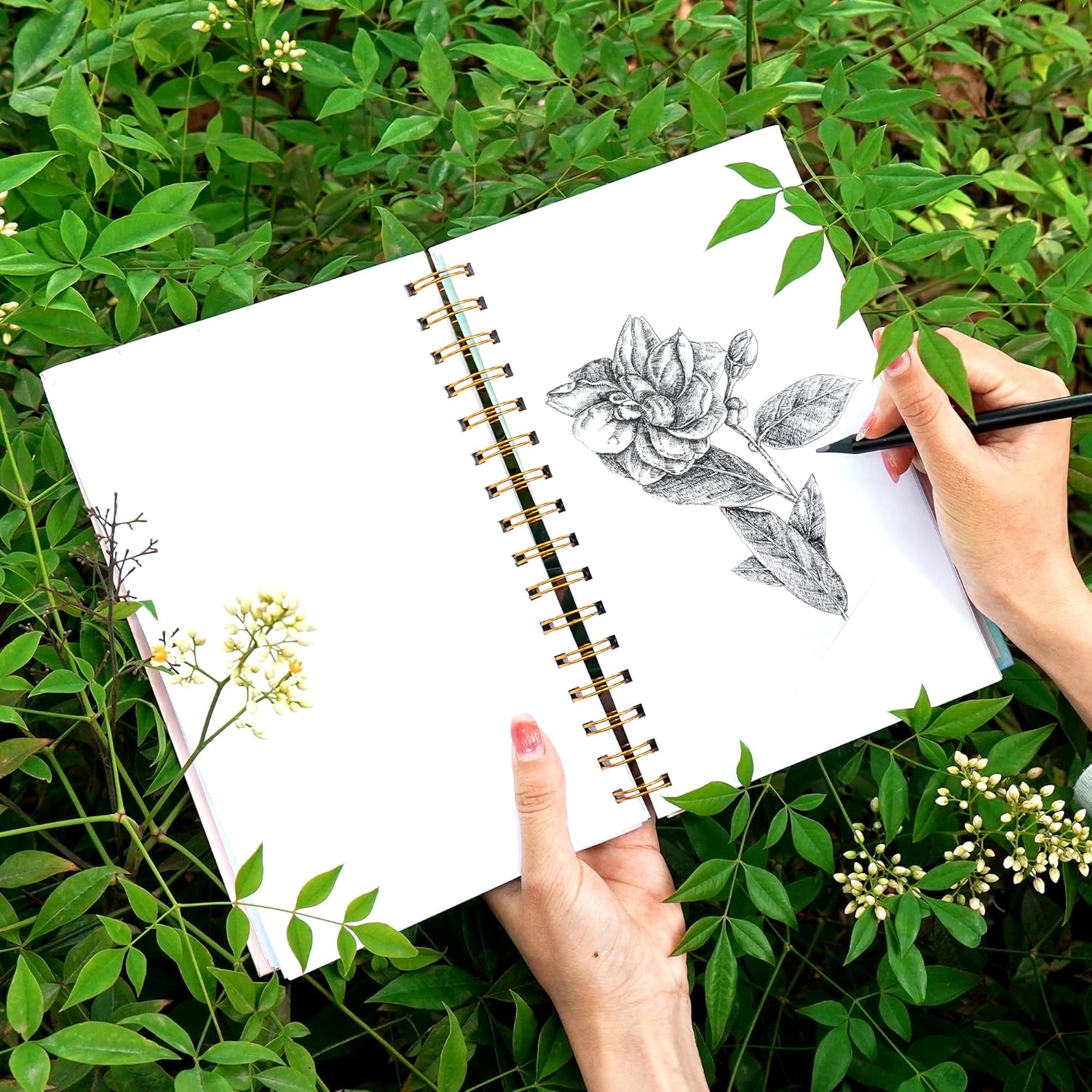 Yoment Cuaderno de bocetos de 5.5 x 8.5 pulgadas para dibujar pequeño en espiral para niños, cuaderno de bocetos de tapa dura (68 libras3.53 ozm),