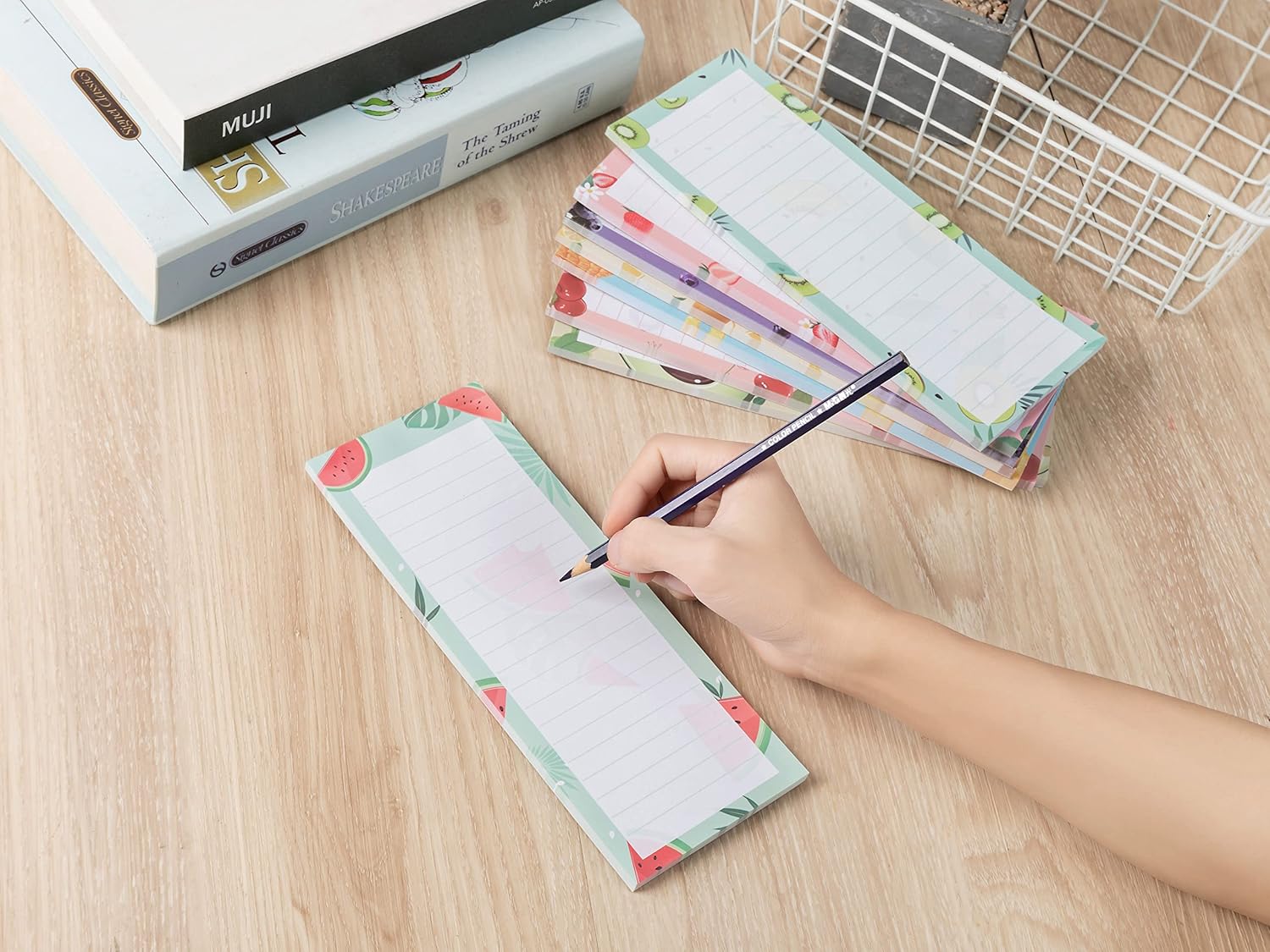 amassan Cuaderno de bolsillo de metal y bloc de notas magnético, bloc de notas para lista de comestibles, lista de tareas, listas de compras,