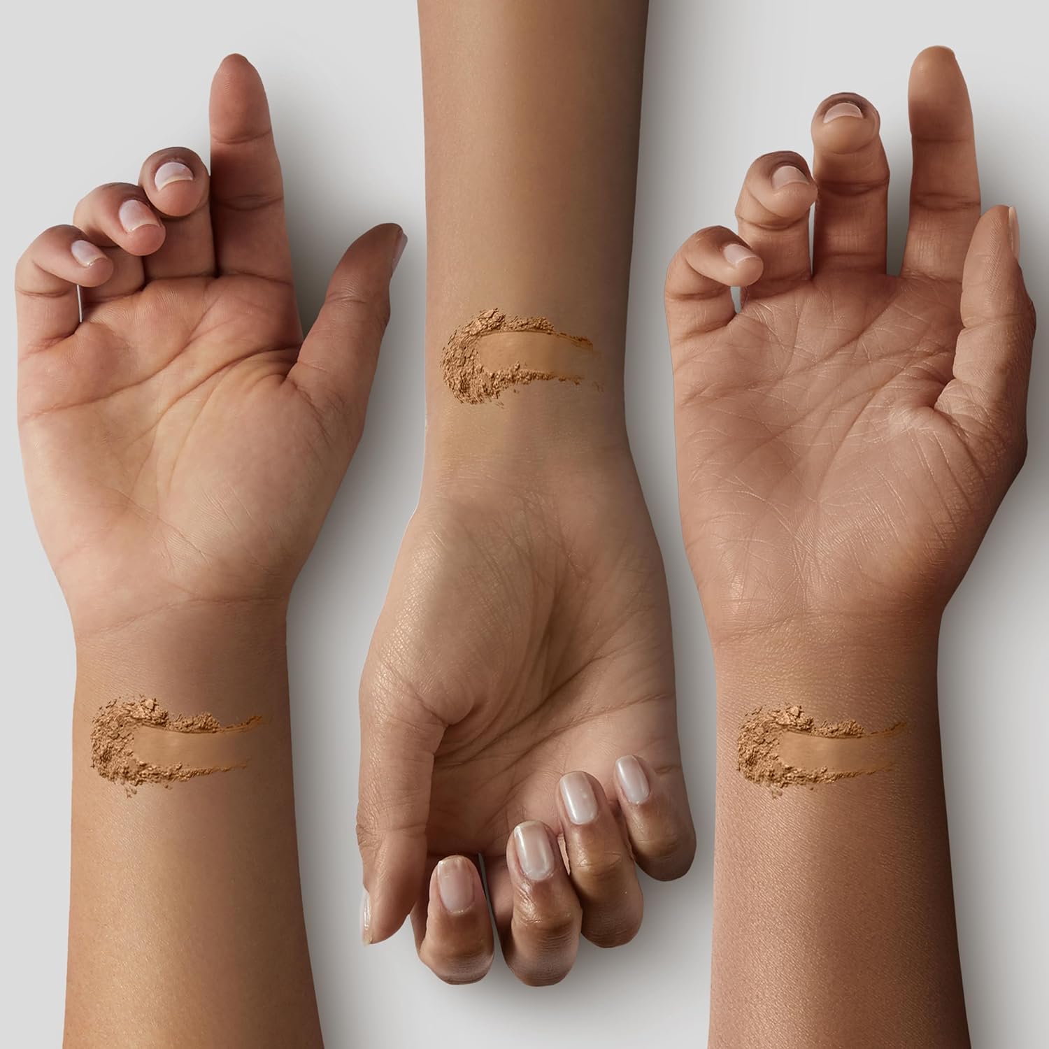 Covergirl Simply Ageless – Polvo prensado difuminador instantáneo antiarrugas, color sable suave, 0.39 onzas.