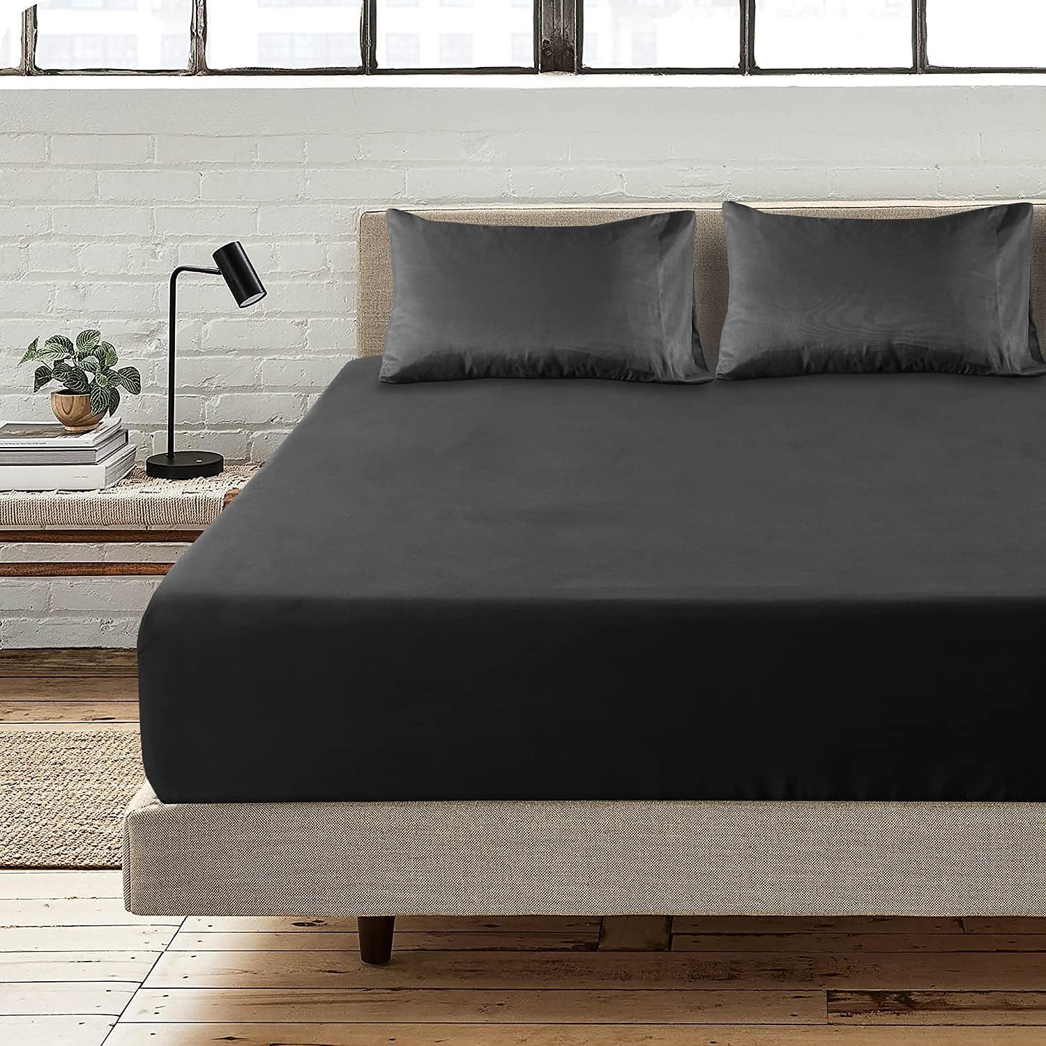 Boston Linen Co. Sábana bajera de microfibra de alta calidad de 1800 hilos, resistente al encogimiento y a la decoloración hasta 15 pulgadas, sábana