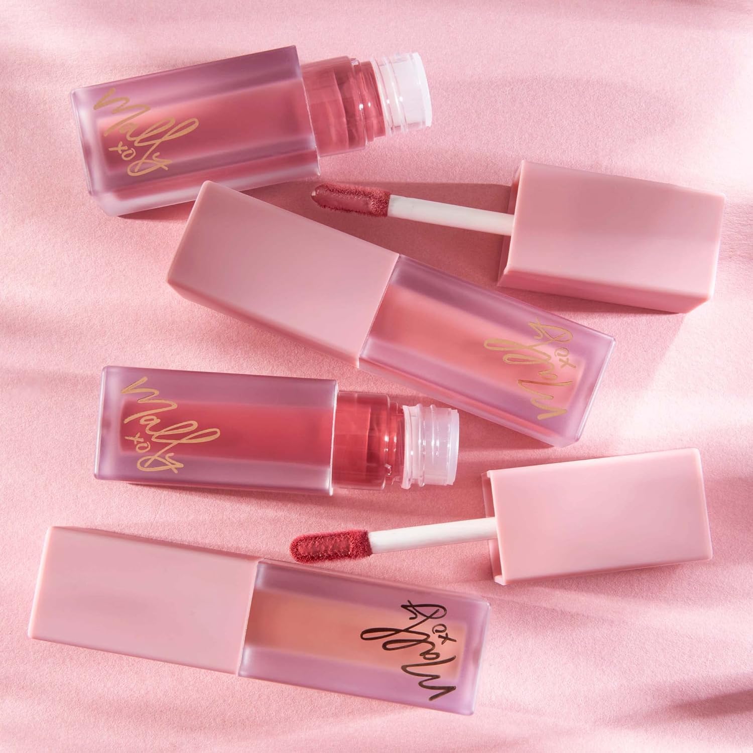Mally Beauty Liquid Luxury Matte – Berry – Color de labios líquido mate de larga duración – Fórmula no seca