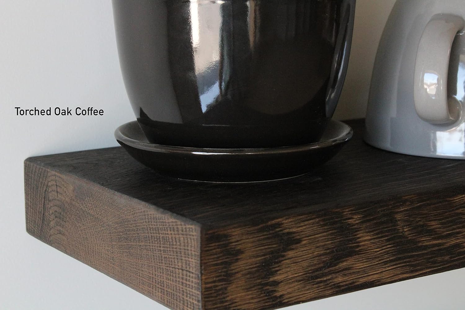 Urban Legacy Accent – Estantes flotantes  Madera dura de roble con acabado antorchado y soportes flotantes  Juego de 2 (36 x 7 x 2 pulgadas, roble