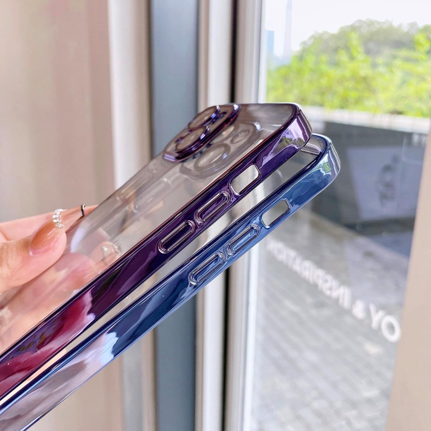 Funda chapada para iPhone 15 Pro Max de 6.7 pulgadas, parte trasera de TPU transparente, lindo marco galvanizado de lujo con protector de lente de
