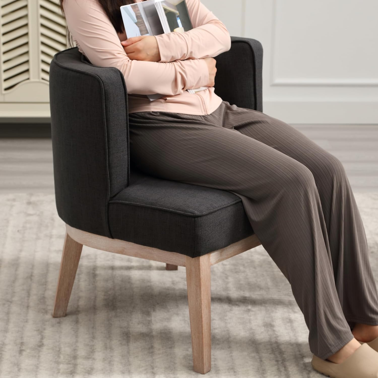 Silla Accent Barrel, silla decorativa de lino, tapizada, moderna, individual, para sofá, con patas de madera, cómoda silla de club para dormitorio,